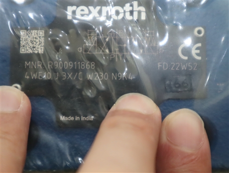 4WE10J3X/CW230N9K4 R900911868 德国力士乐REXROTH电磁阀