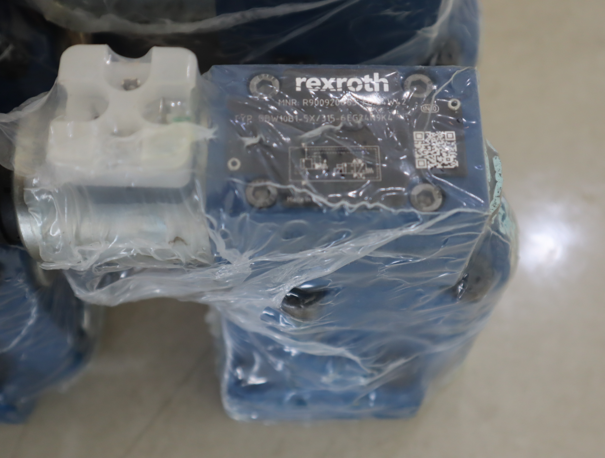 DBW10B1-5X/315-6EG24N9K4 R900920863 力士乐REXROTH