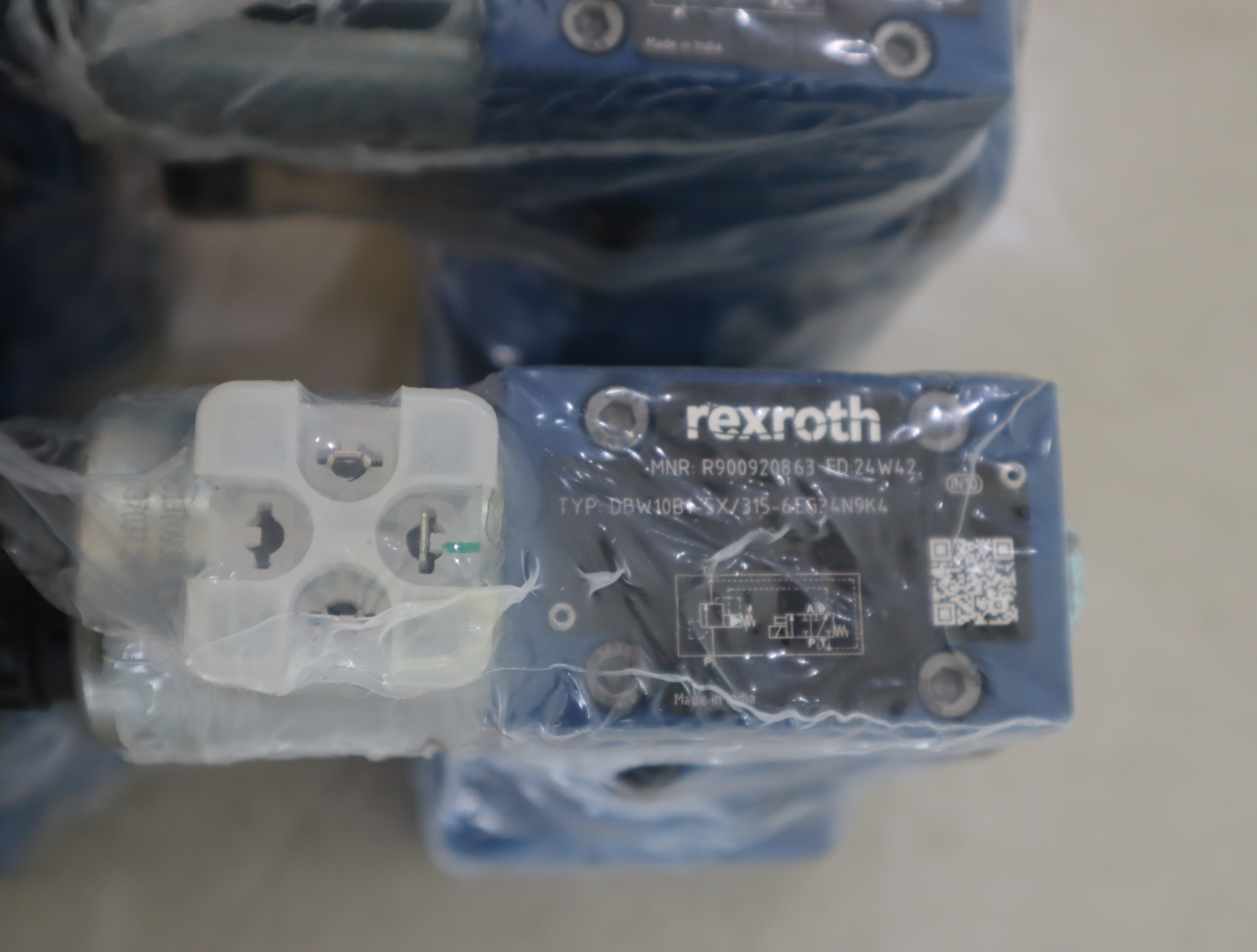 DBW10B1-5X/315-6EG24N9K4 R900920863 力士乐REXROTH