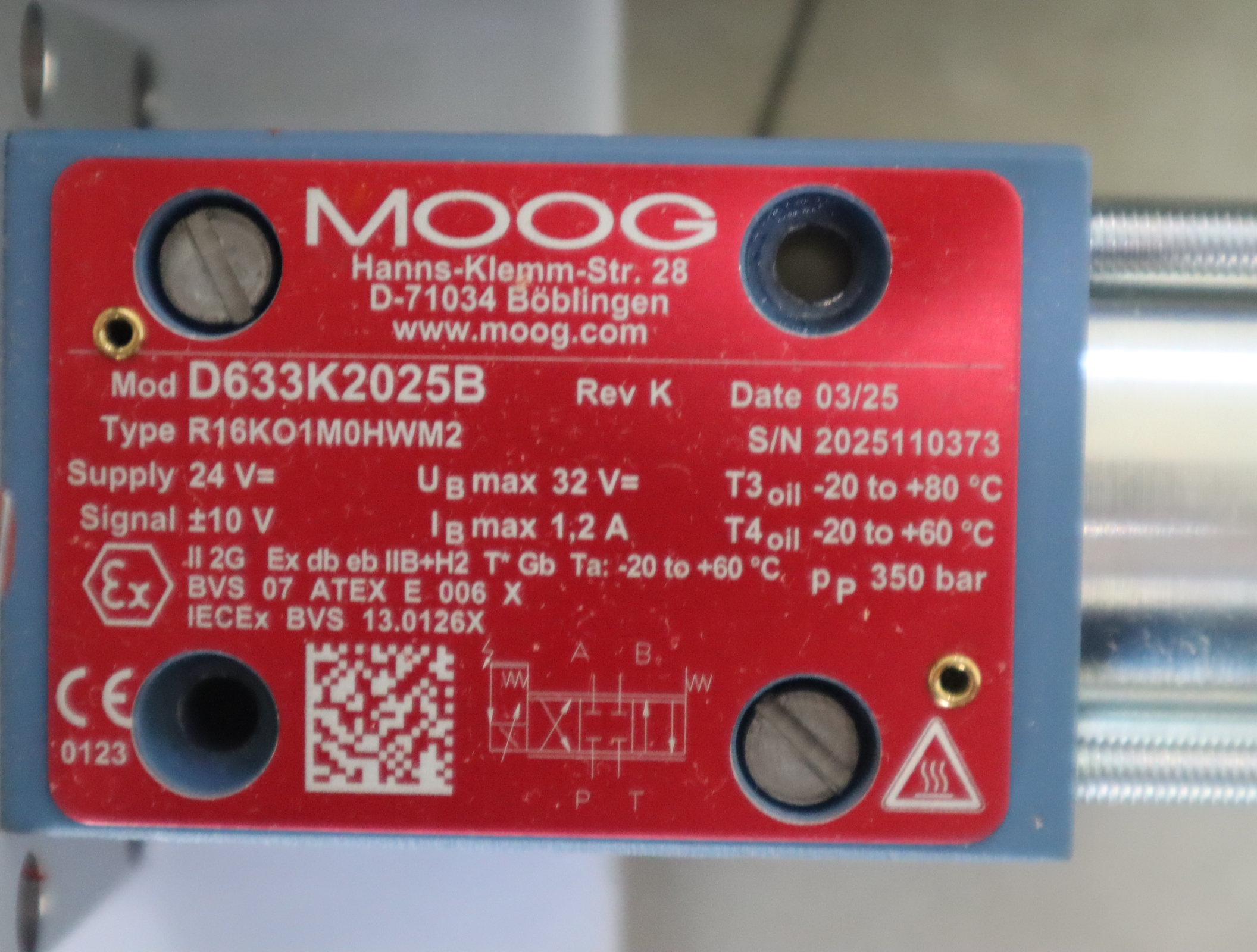 D633K2025B R16KO1M0HWM2 美国穆格MOOG伺服阀 德国产