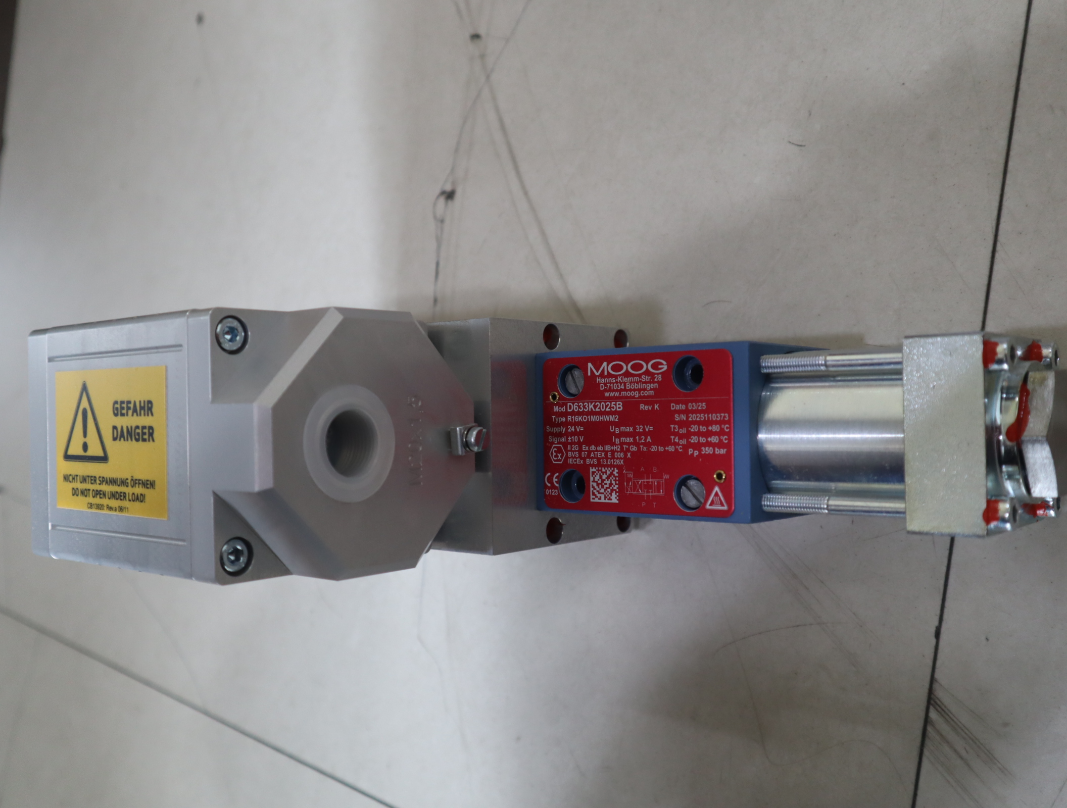 D633K2025B R16KO1M0HWM2 美国穆格MOOG伺服阀 德国产