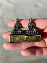 上海长期收购老物件   老旗袍   红木家具   现场估价  当面支付