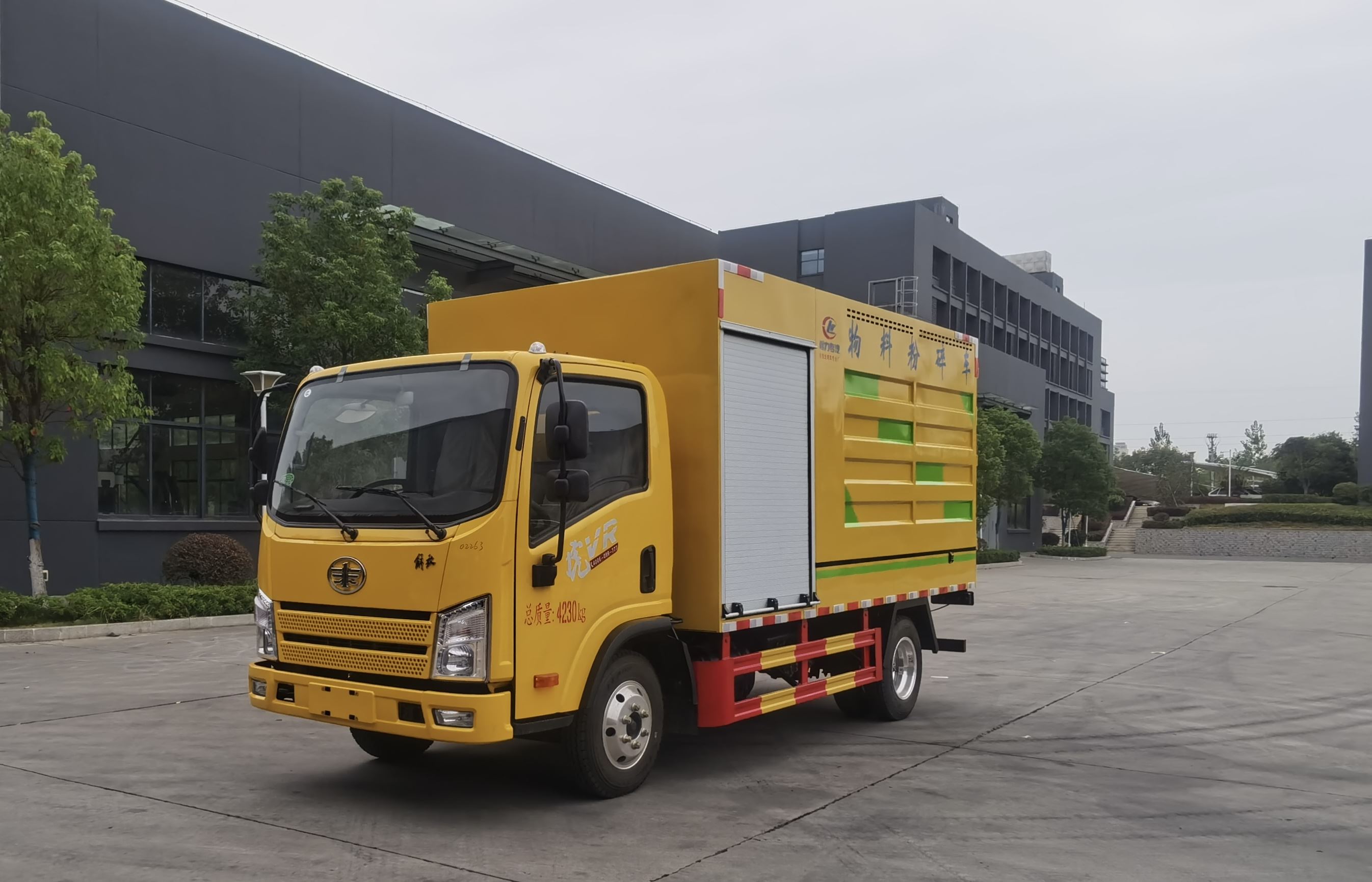  东风大多利卡物料粉碎车 农业秸秆回收车 品牌