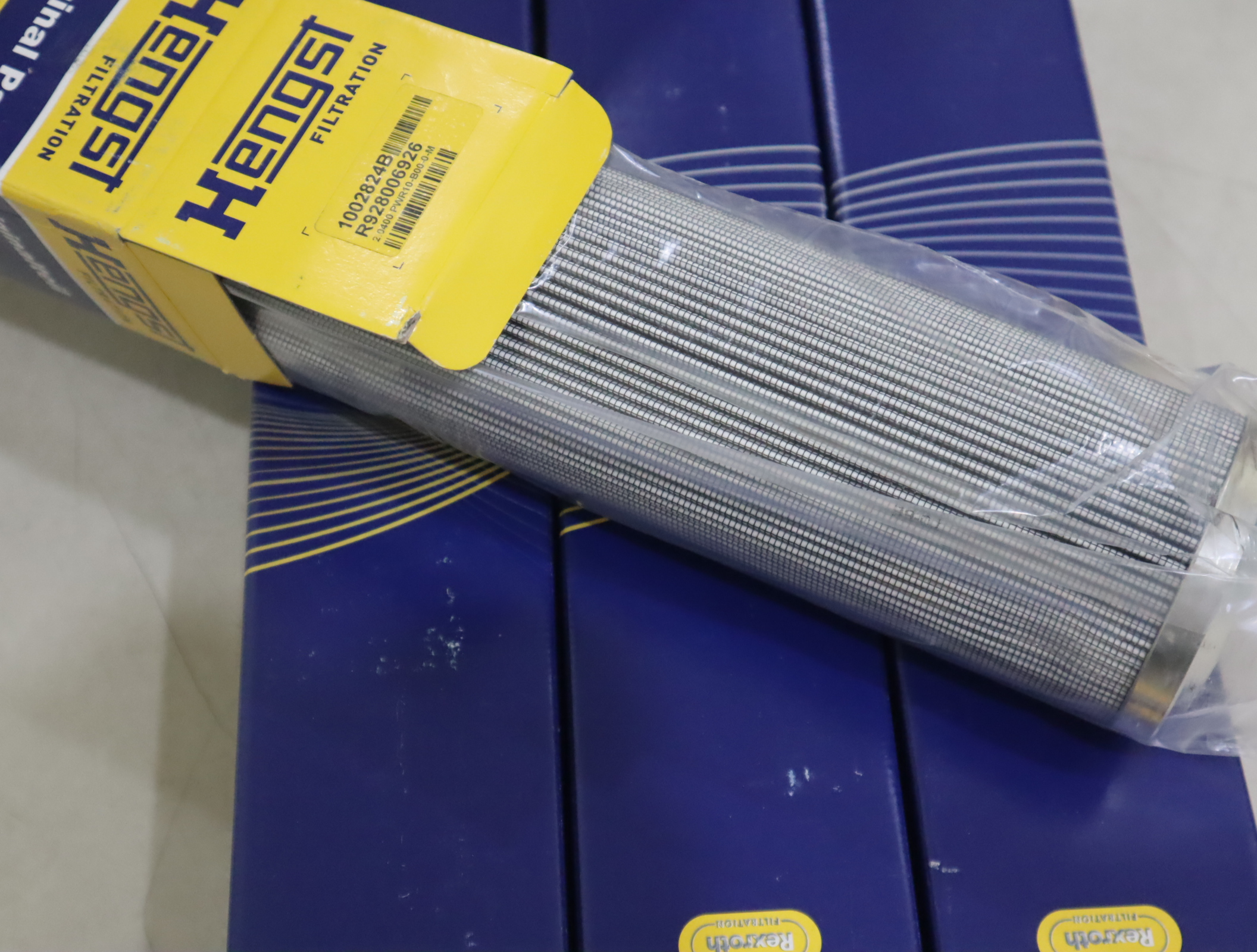 2.0400 PWR10-B00-0-M R928006926 1002824B 汉格斯特HENGST滤芯
