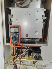 常州小松鼠壁挂炉服务站-全市统一维修电话