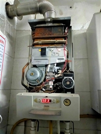 南京市小松鼠壁挂炉全市24小时服务维修地点热线