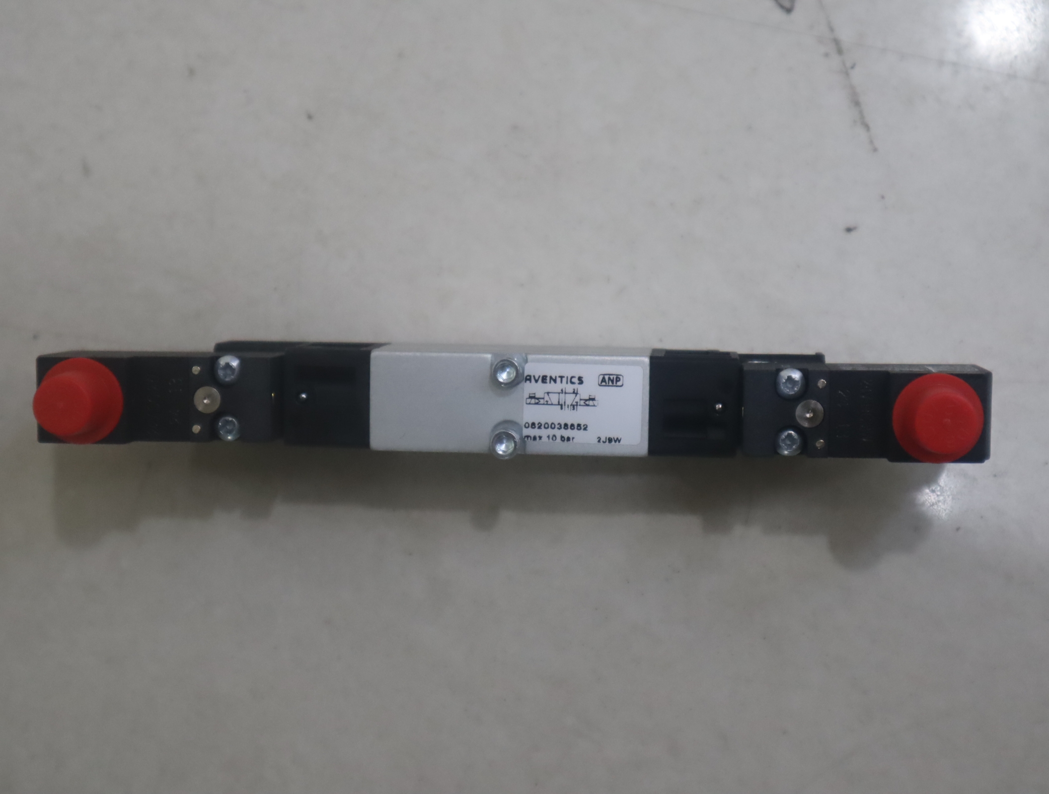 0820038157 0820038652 德国安沃驰AVENTICS 气动阀
