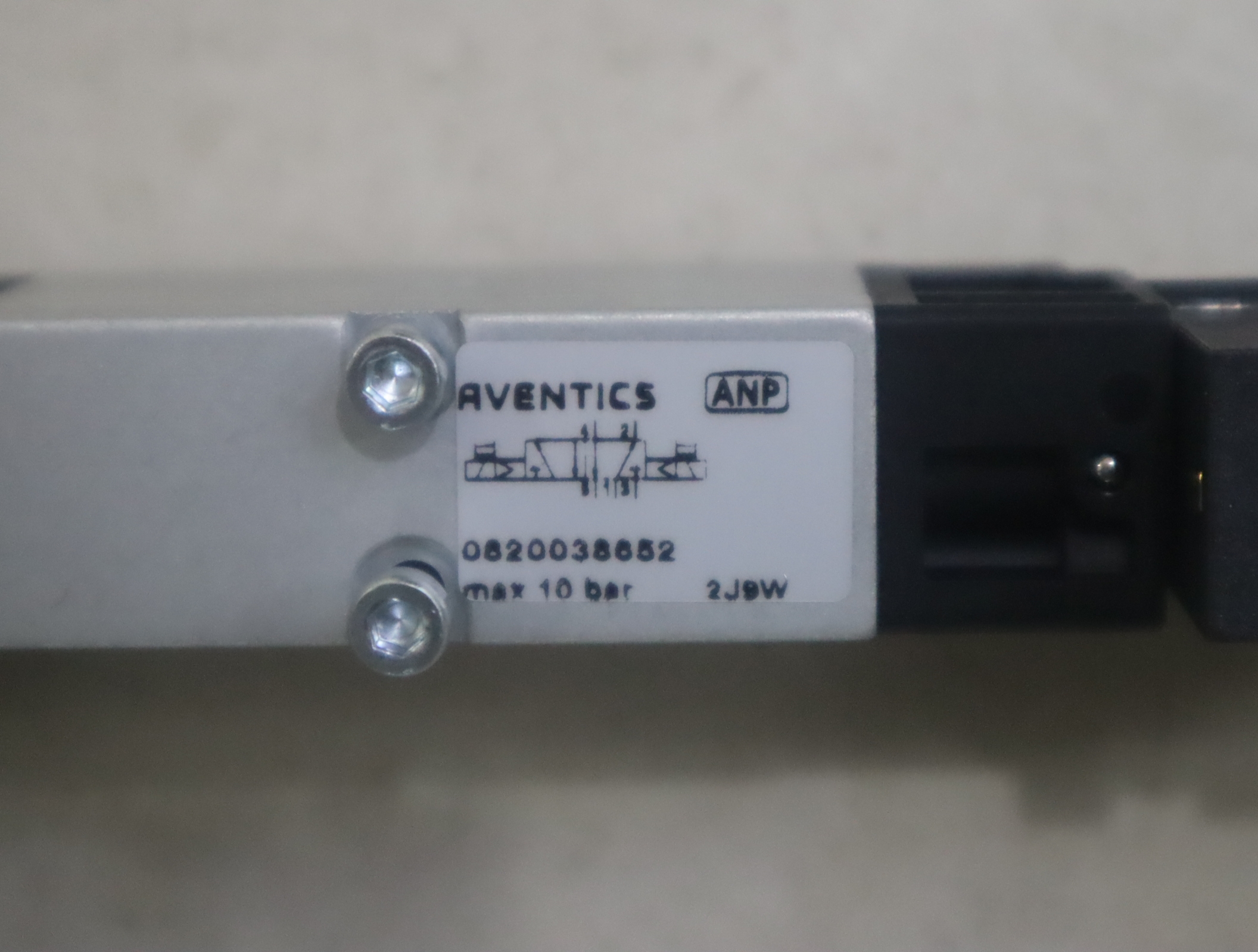 0820038157 0820038652 德国安沃驰AVENTICS 气动阀