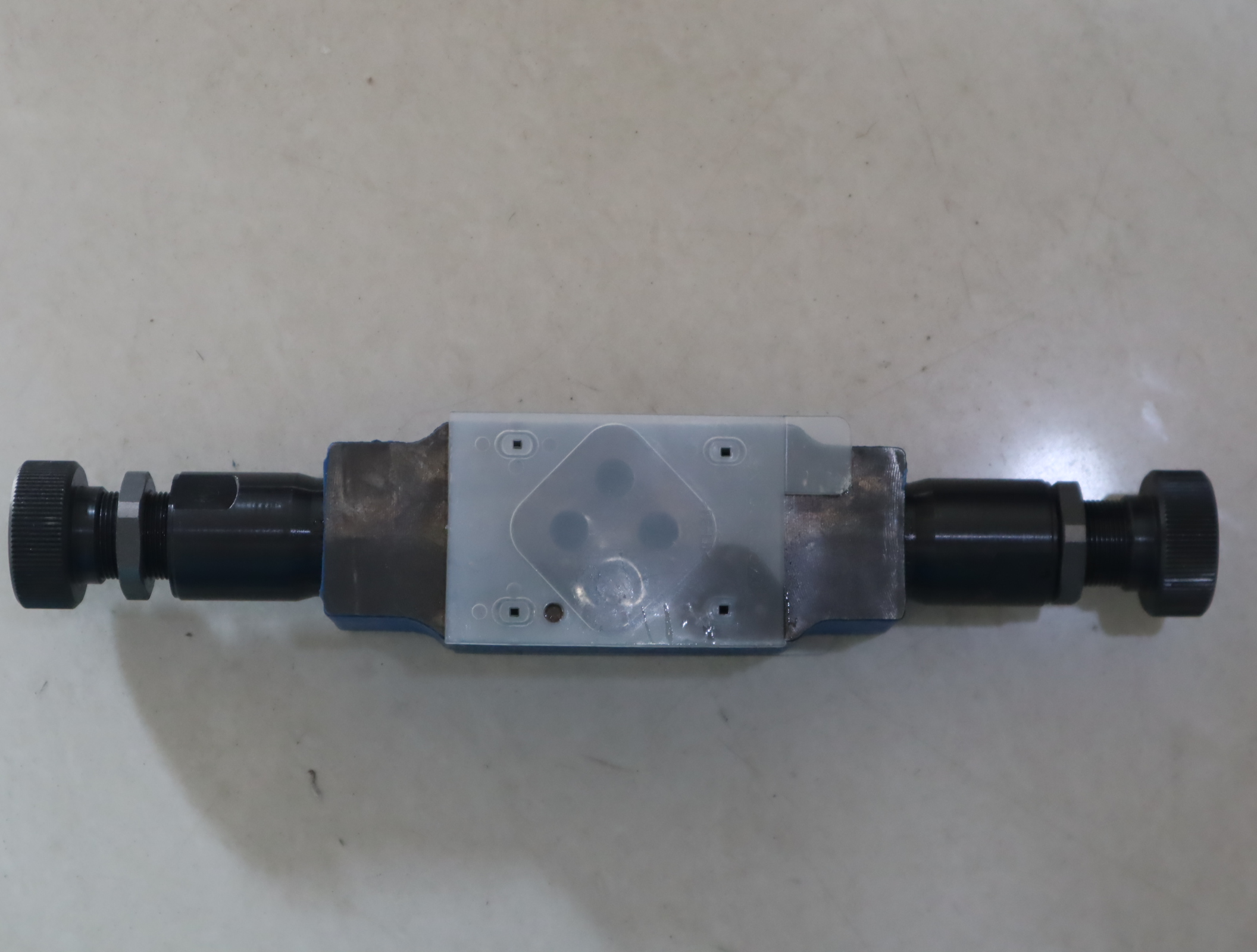 R900514617 Z2DB6VC1-42/200V Z2DB6VC1-4X/200V 力士乐REXROTH阀