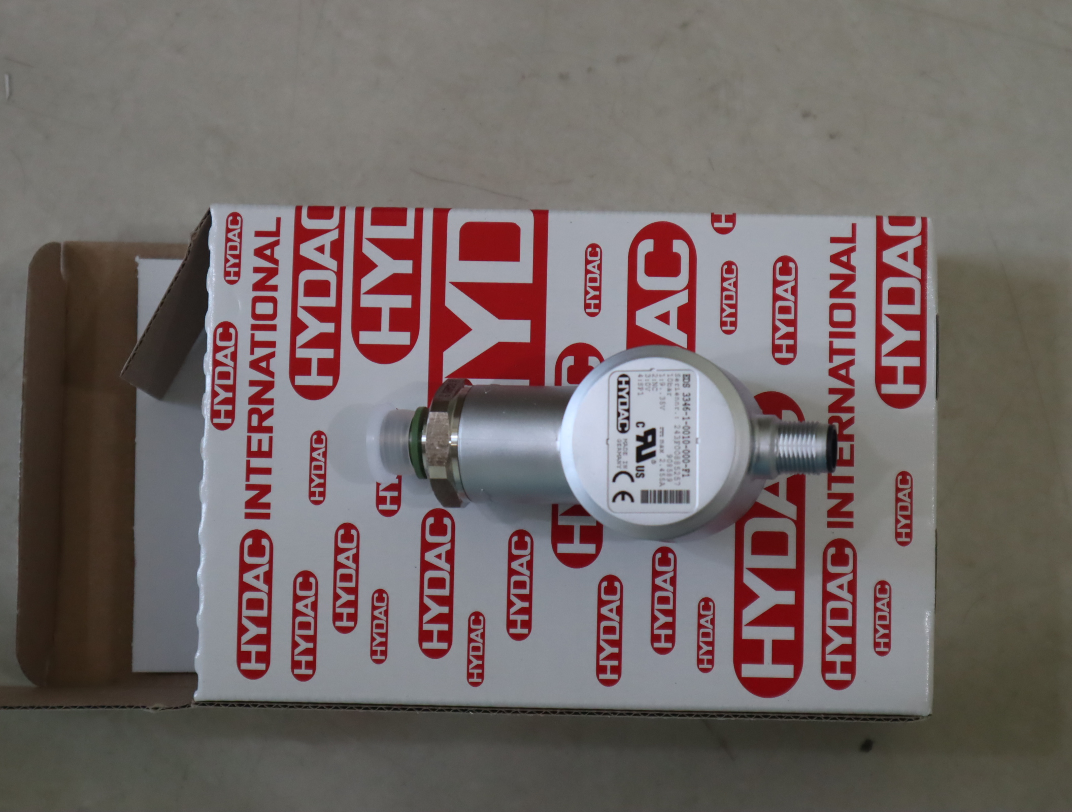 EDS 3346-1-0010-000-F1 908589 德国贺德克HYDAC压力温度传感器