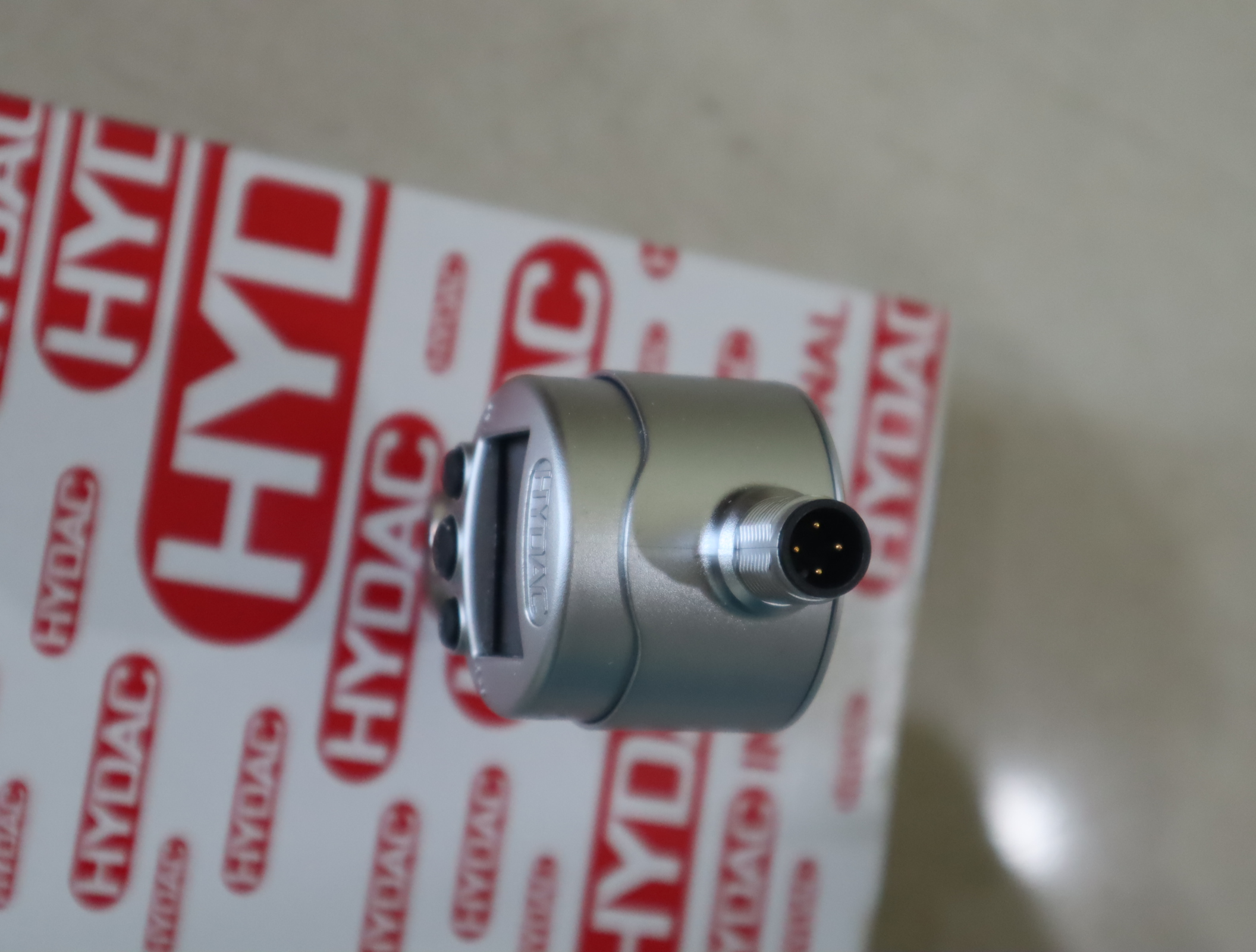 EDS 3346-1-0010-000-F1 908589 德国贺德克HYDAC压力温度传感器