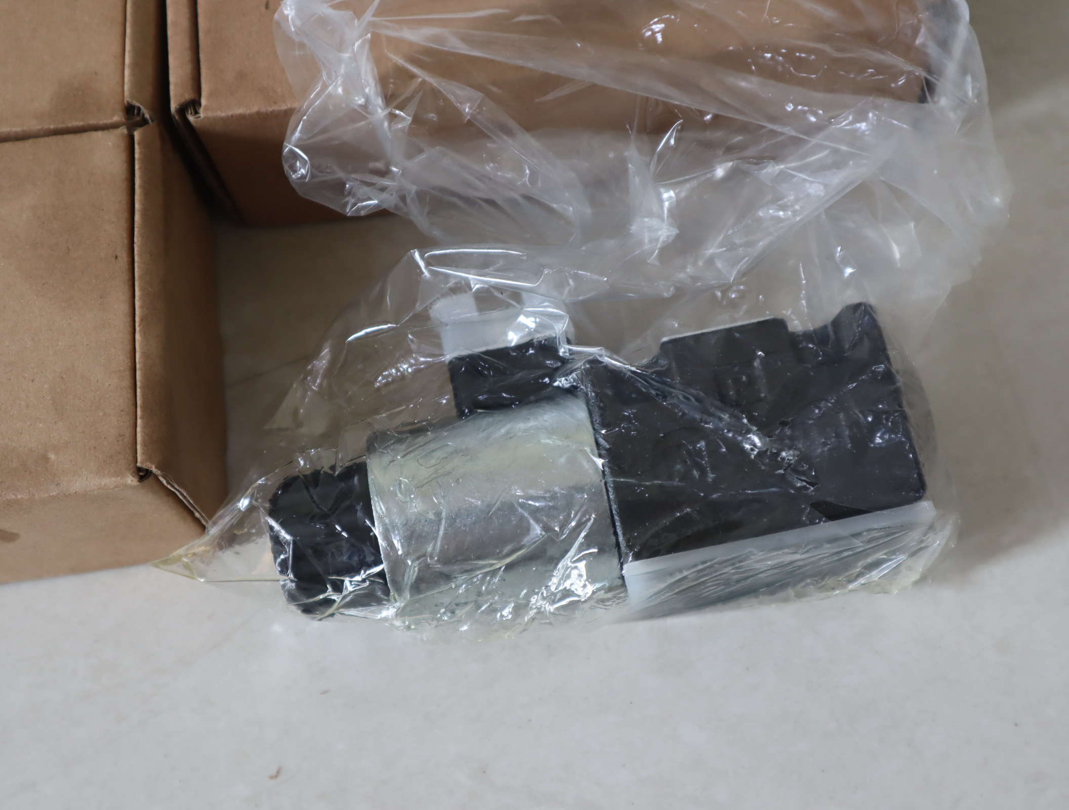 DS3-TA/11N-D24K1 意大利DUPLOMATIC 迪普玛电磁阀