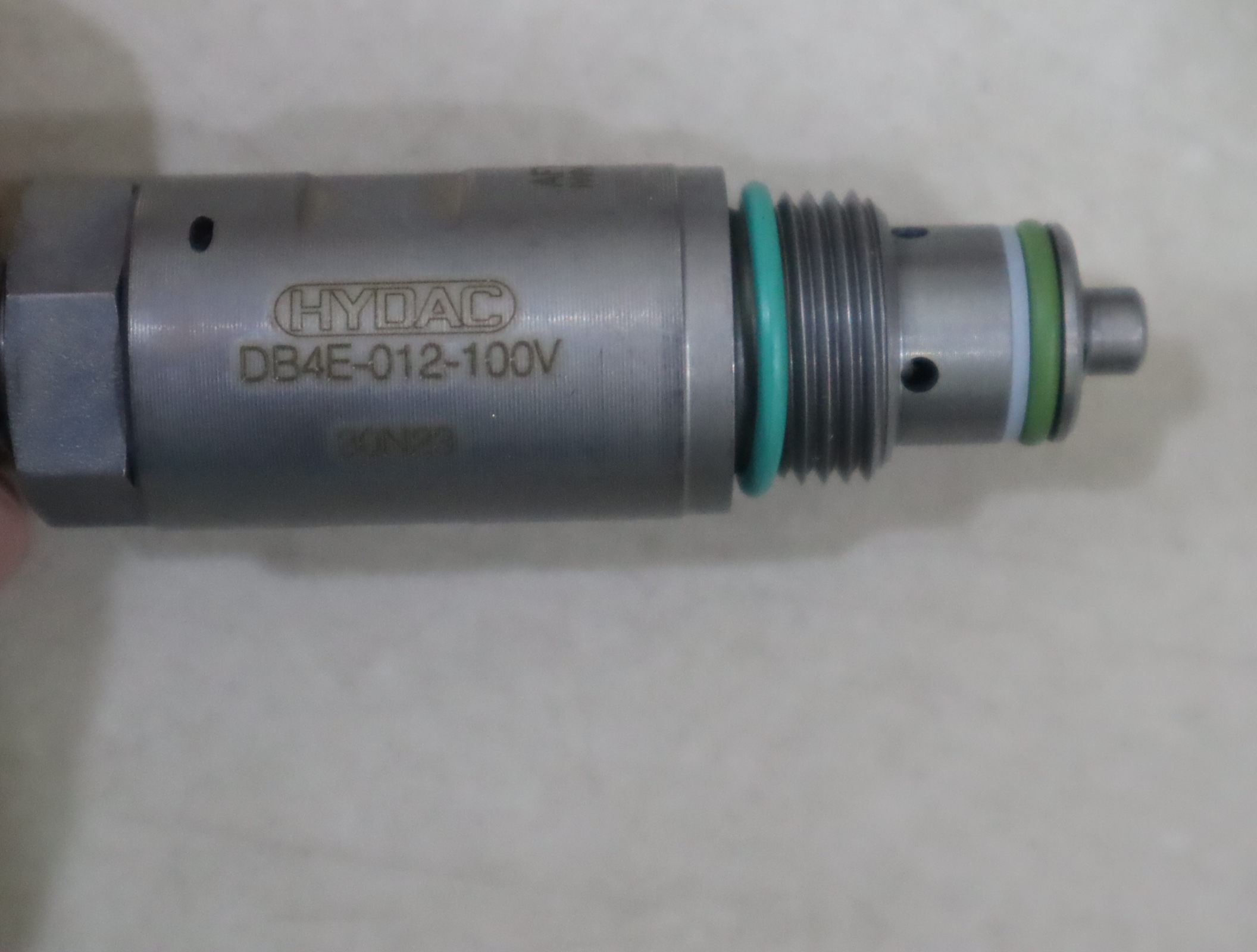 DB4E-012-100V 德国贺德克HYDAC插装阀 DB4E-012-100V