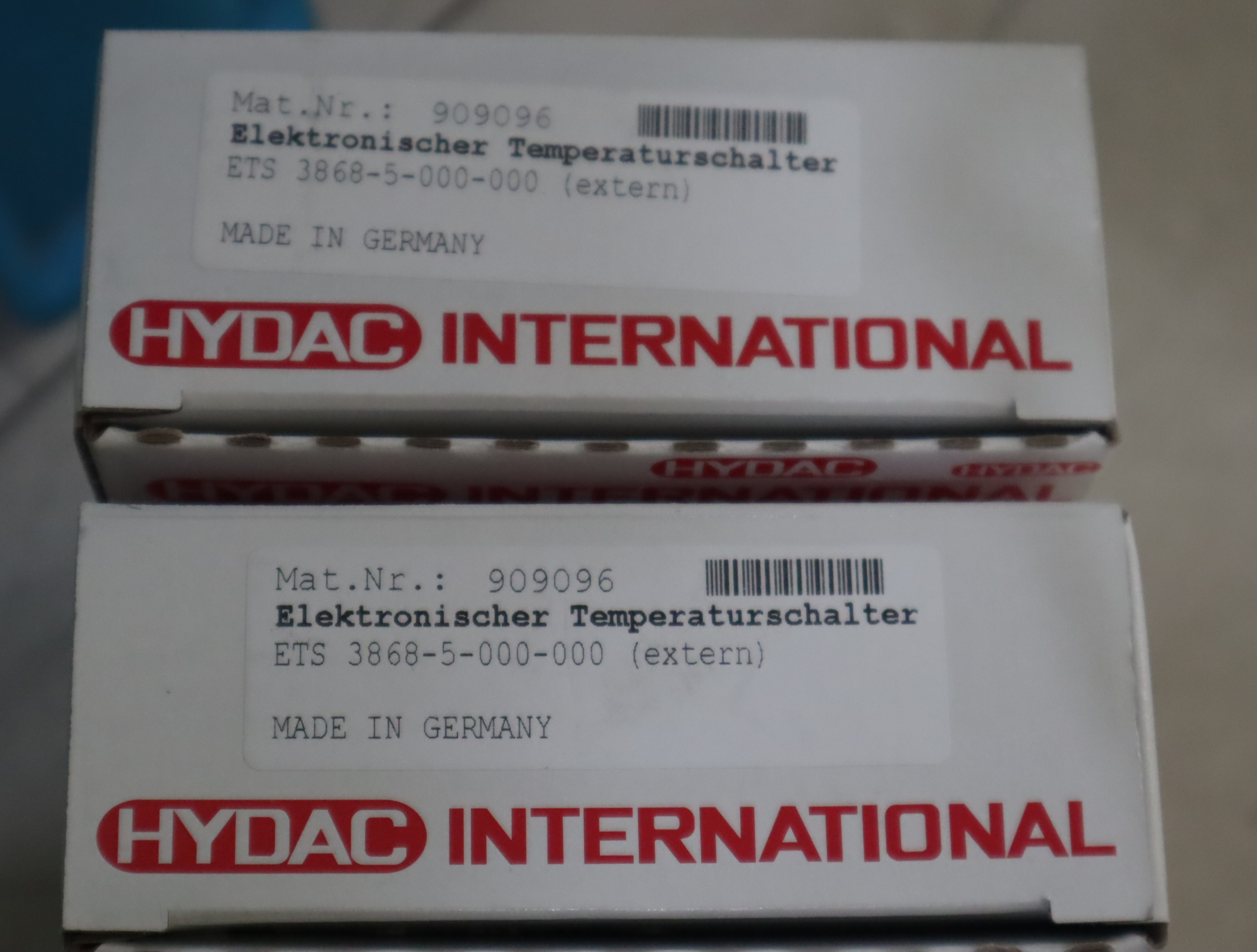 909096 ETS 3868-5-000-000 extern 贺德克HYDAC压力温度传感器