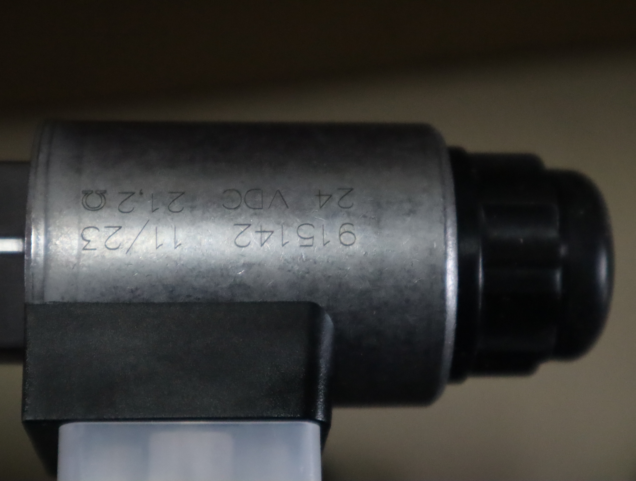 3229161 915142 24V DC  WSM08130D-01M-C-N24N23 贺德克HYDAC 