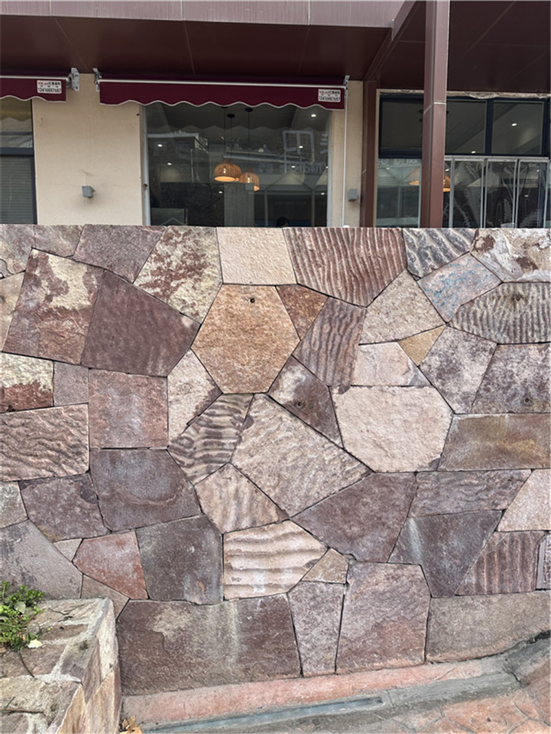 工业风 高粱红铺地碎拼石 红色蘑菇石 不规则外墙贴片石