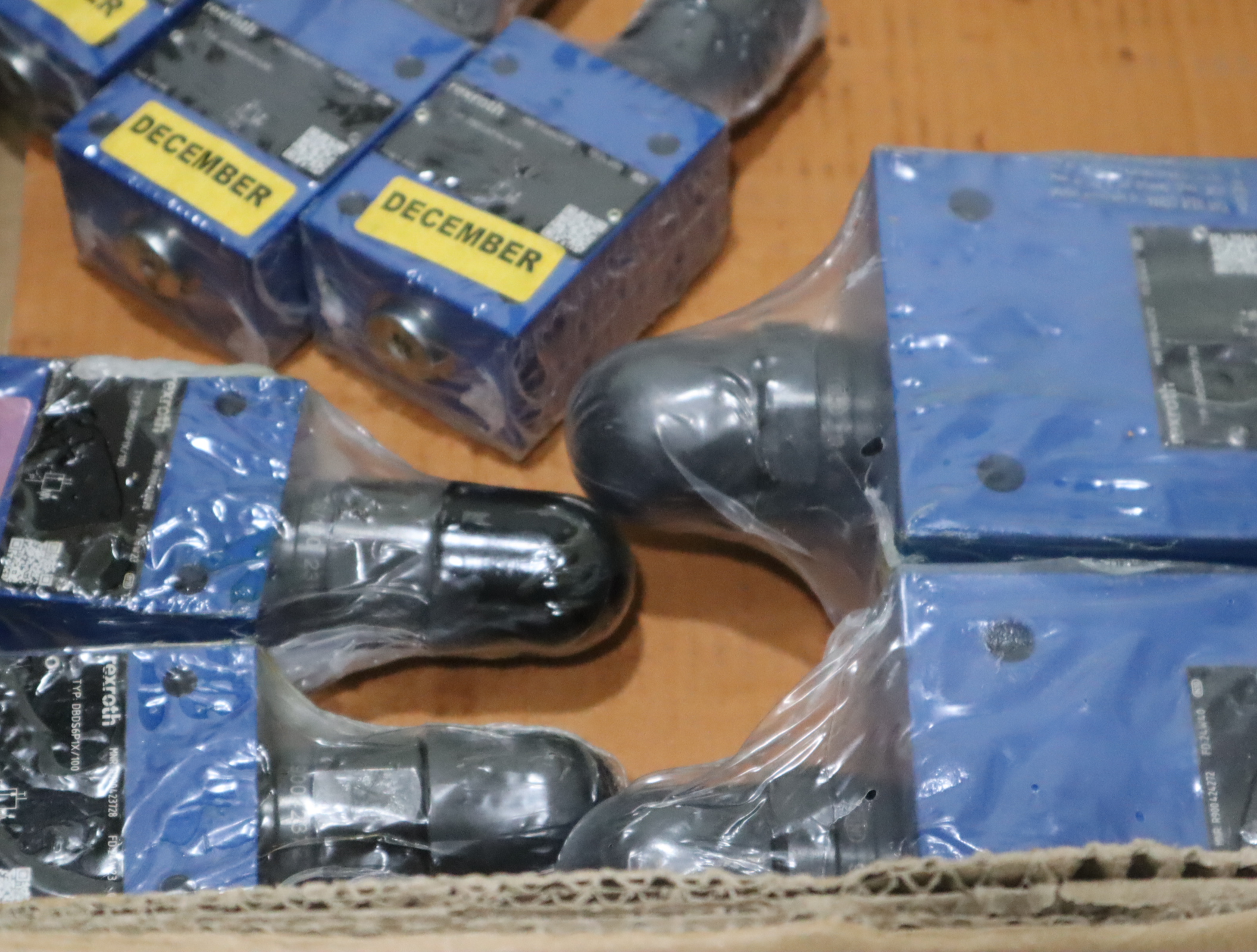 R900423728 DBDS6P18/100 DBDS6P17/100 德国力士乐REXROTH溢流阀