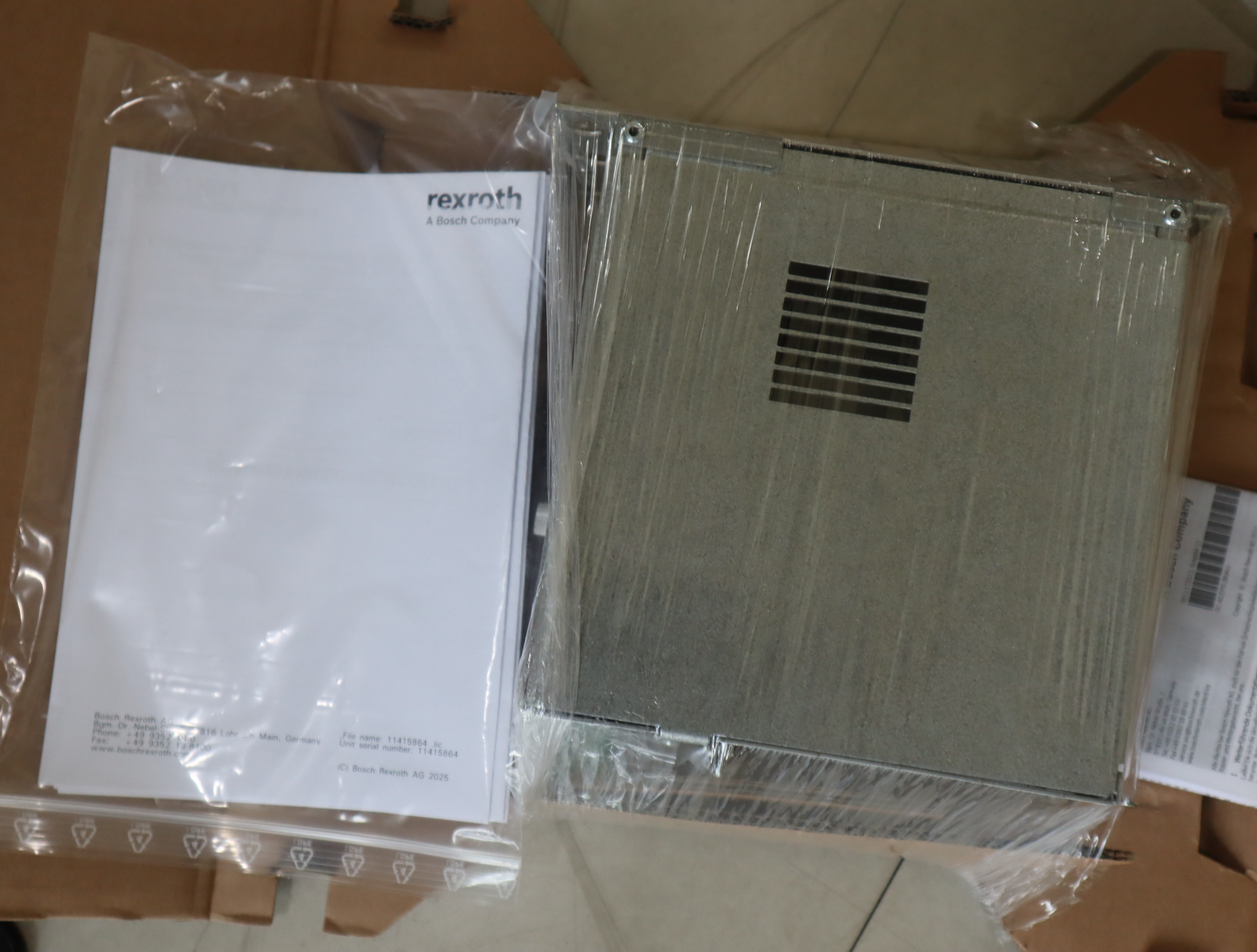 R911397880 INDRACONTROL VPB40.4 SET 德国力士乐REXROTH伺服器