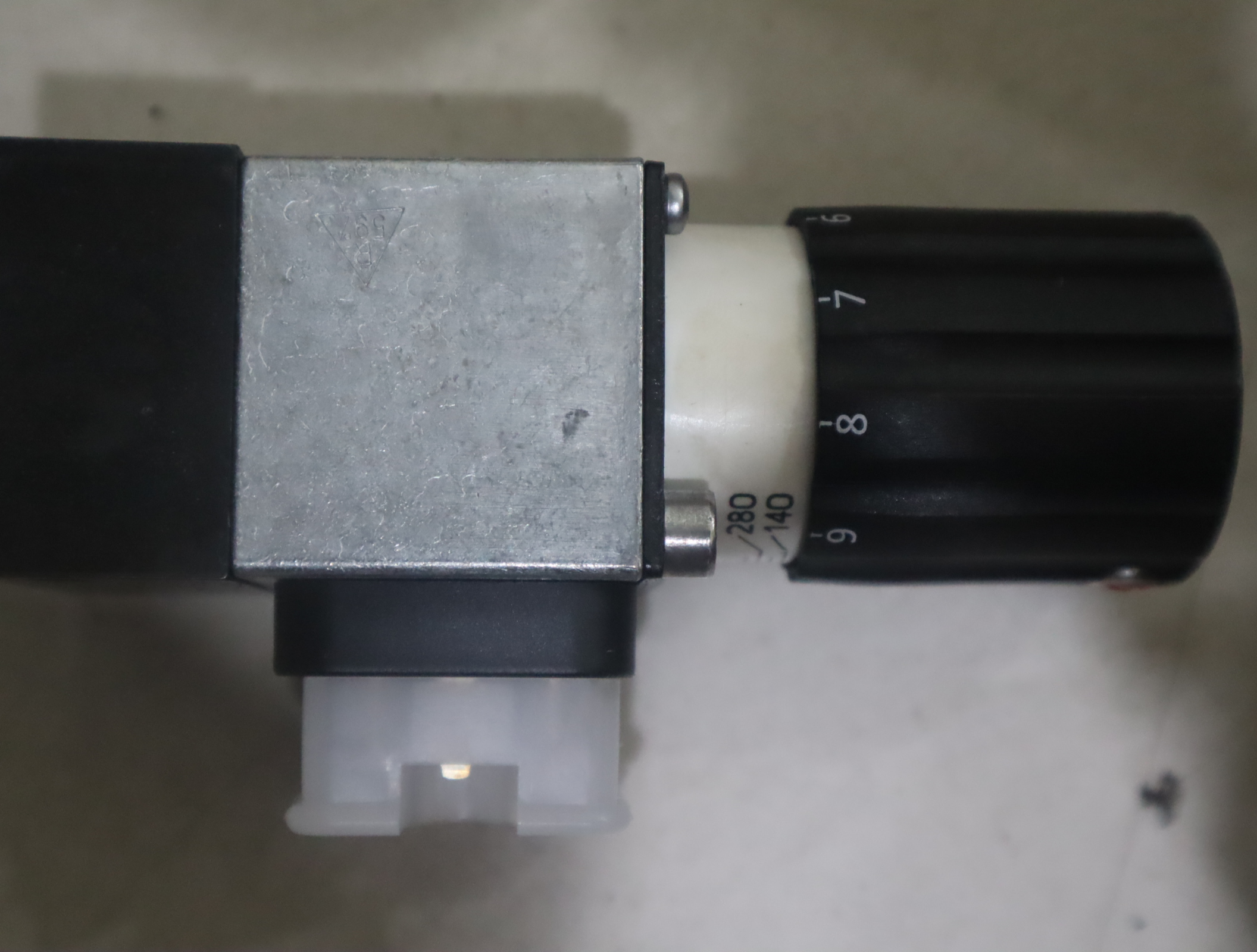 HED8OA-2X/350K14KW R901102716 力士乐REXROTH压力开关压力继电器