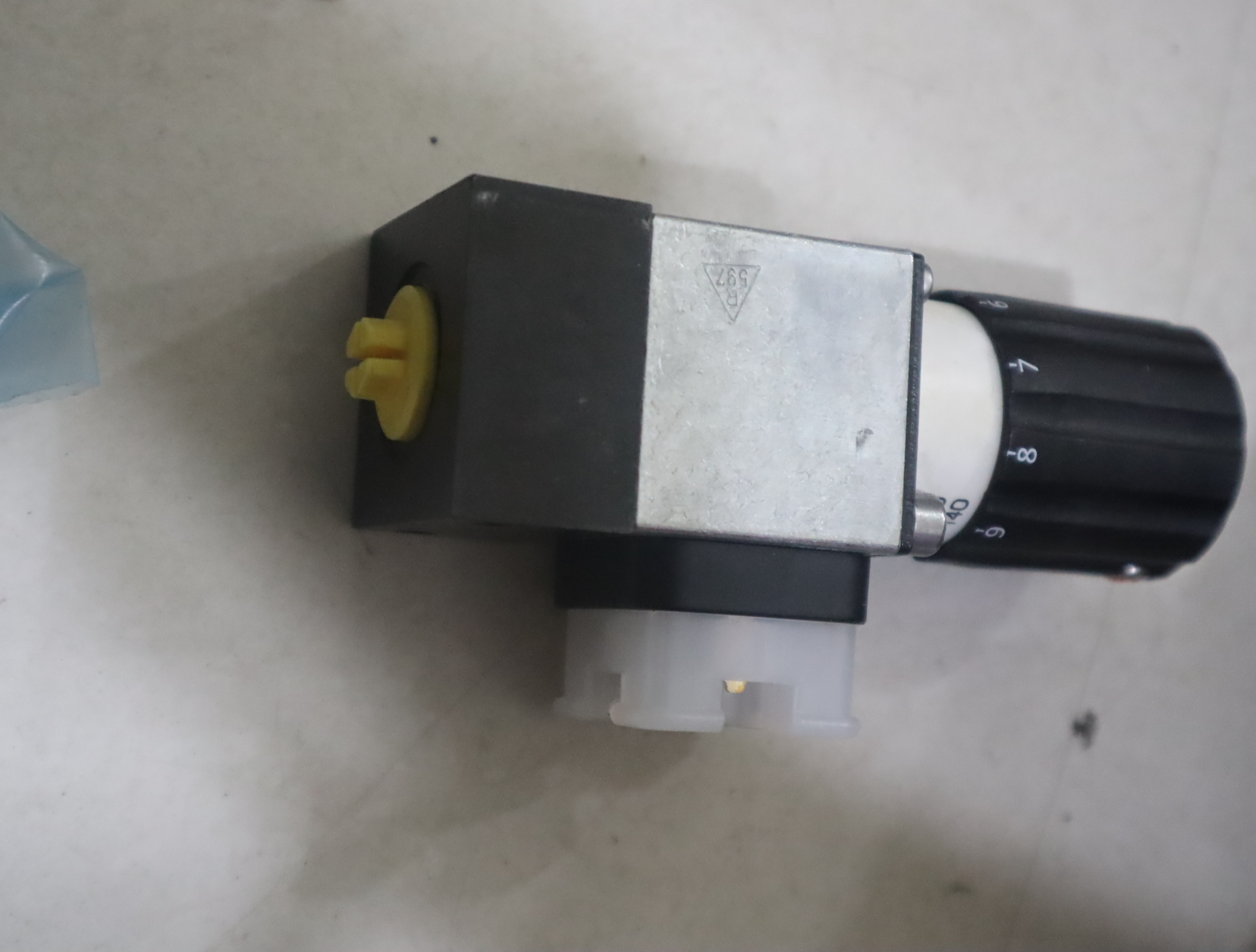 HED8OA-2X/350K14KW R901102716 力士乐REXROTH压力开关压力继电器