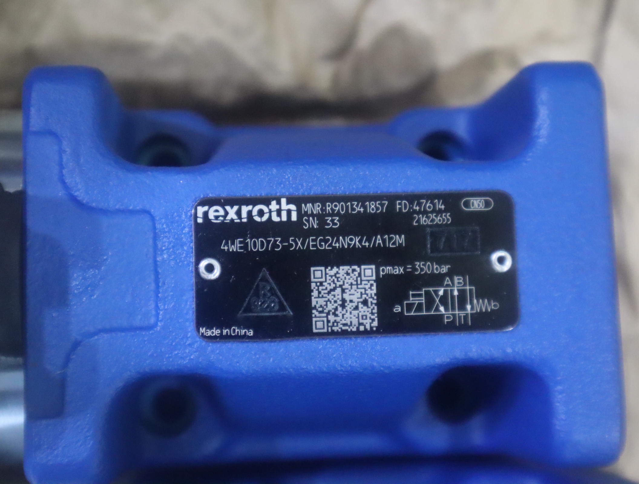 4WE10D73-5X/EG24N9K4/A12M R901341857 德国力士乐REXROTH电磁阀