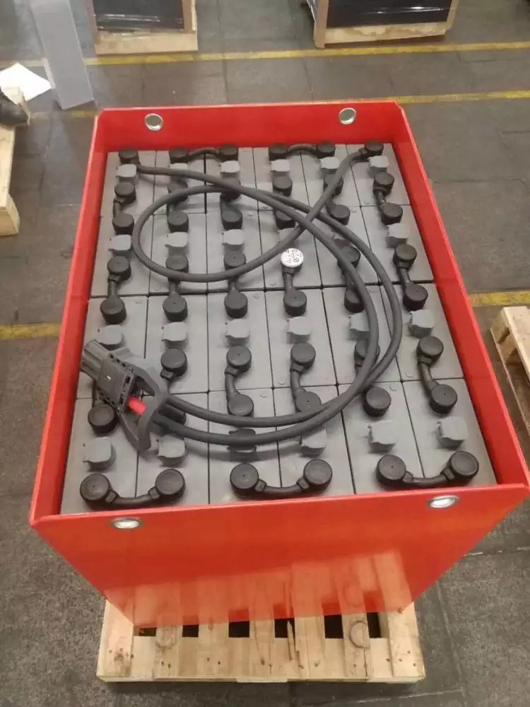 回收动力锂电池 新能源电池拆解模组利用商家 电 池 收购公司 亿兴物资