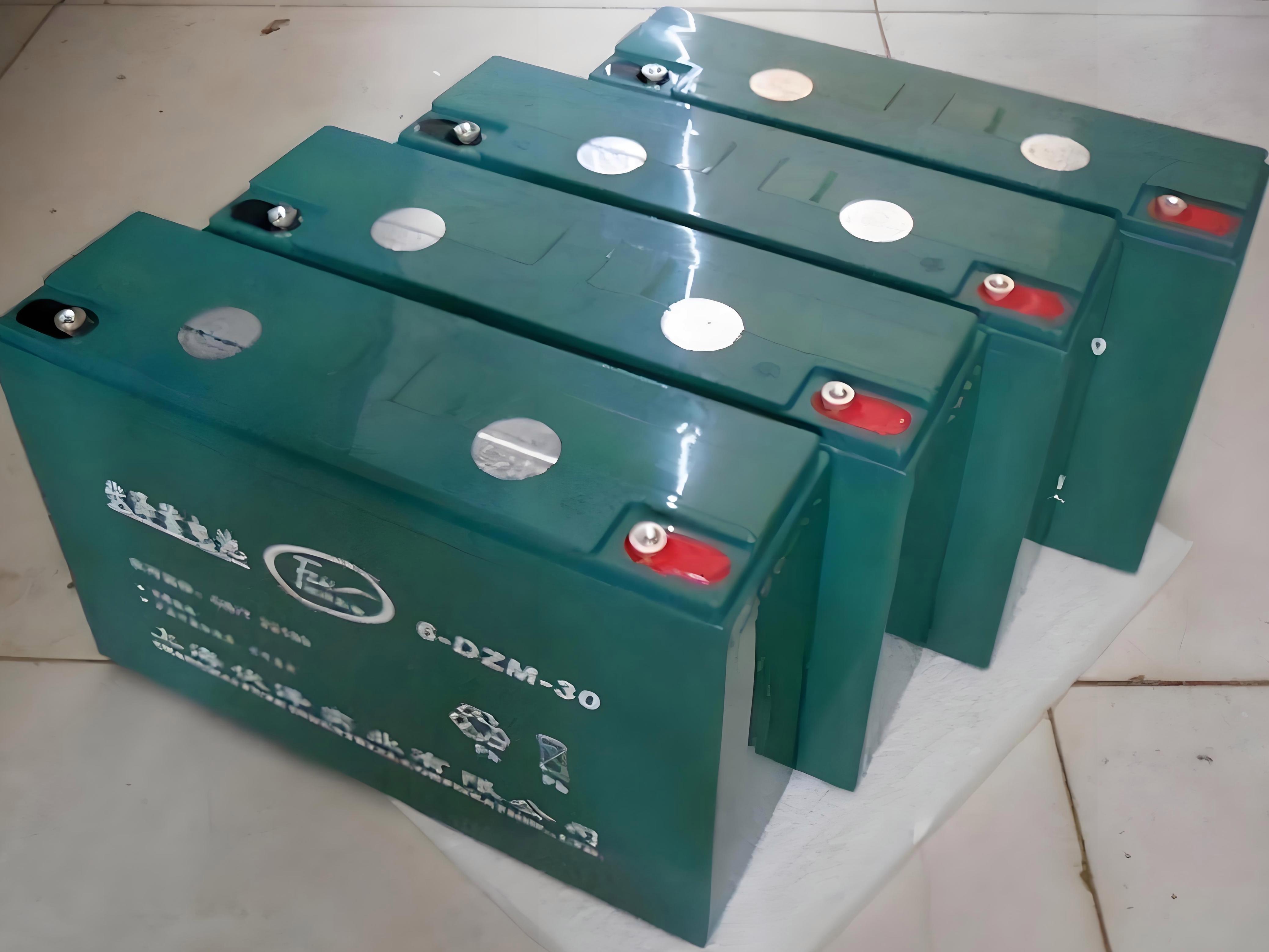 启 动 废锂电池收购站 铅酸电池批量回收 上门服务 现款结算