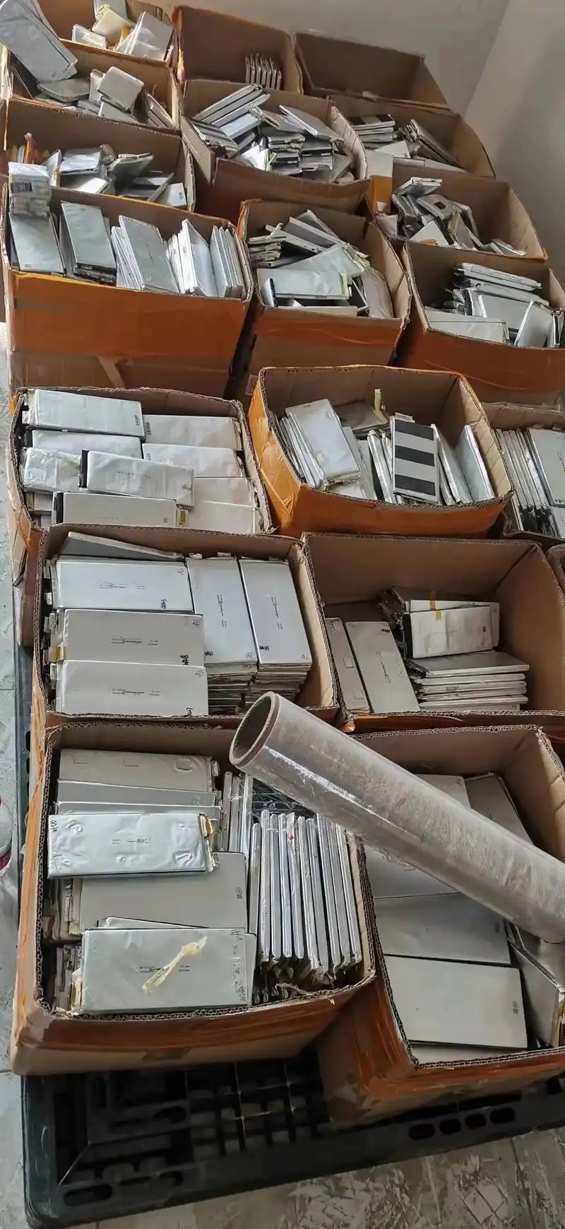 如 皋 镍氢镍镉电池大量回收 18650/26650 锂离子电池收购 亿兴 上门