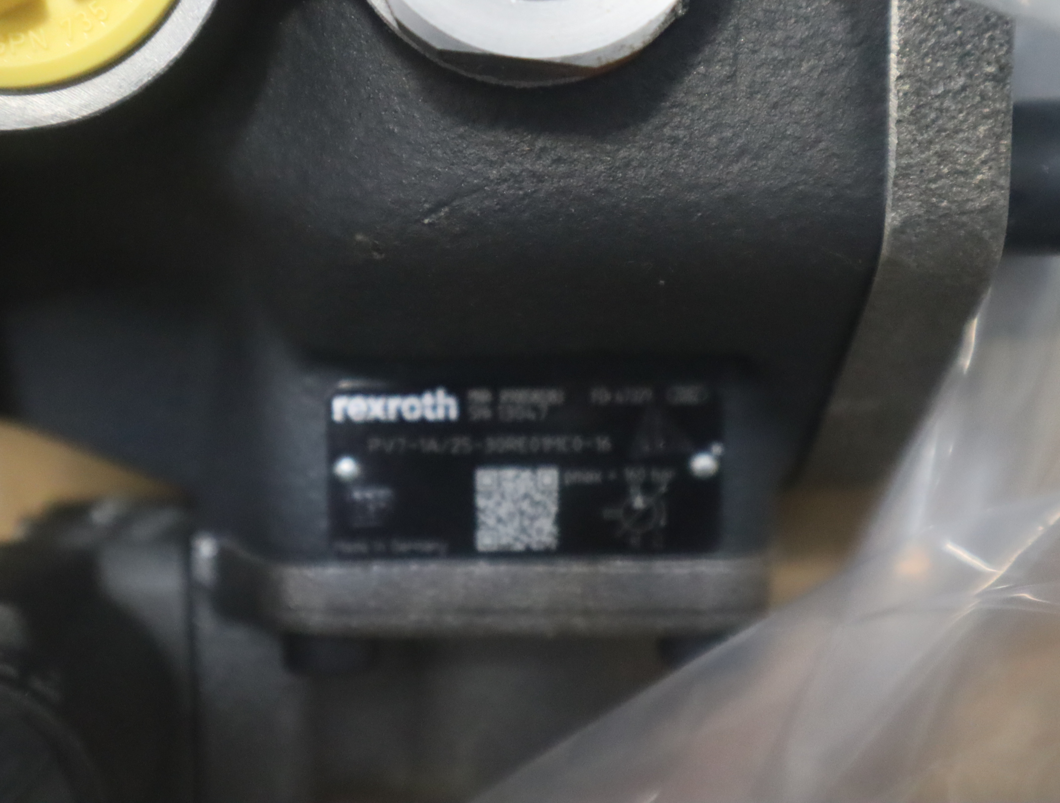 PV7-1A/25-30RE01MC0-16 R900580383 力士乐REXROTH泵