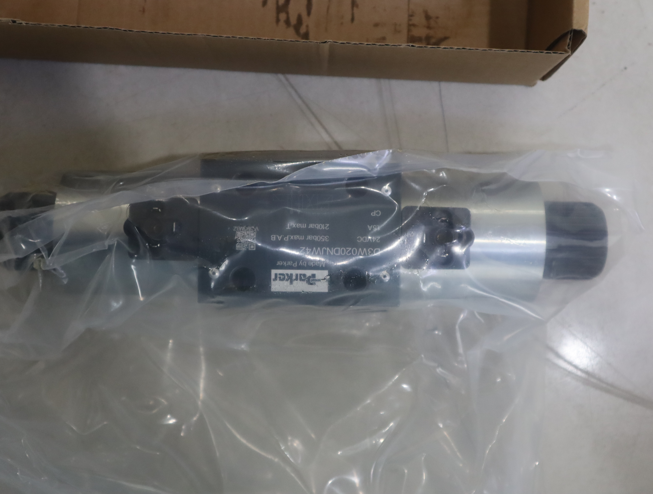 SD3W020DNJW 美国派克PARKER电磁阀 D3W020DNJW42 