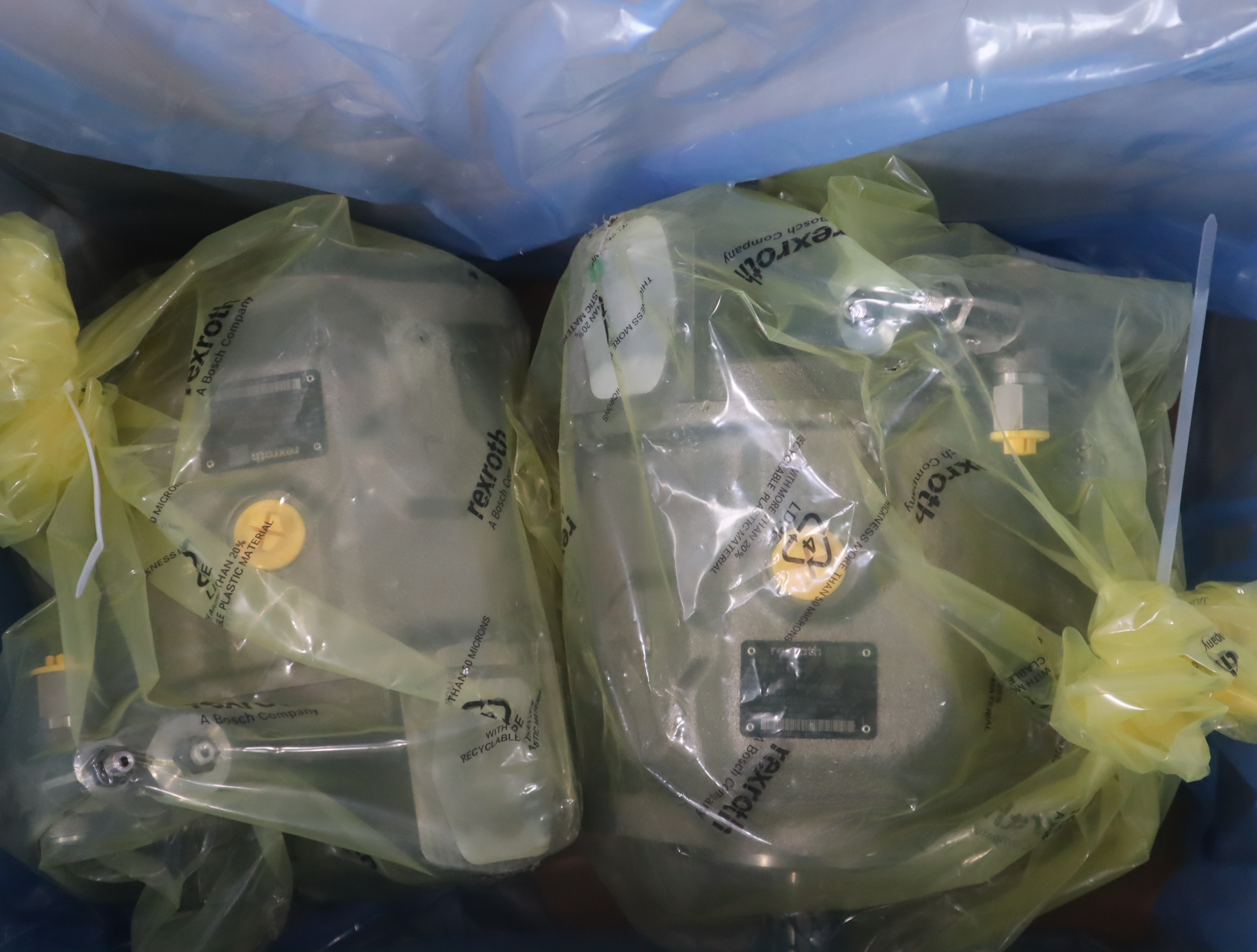 A A10VSO71DFR1/31R-VPA42N00 R902473184 力士乐REXROTH柱塞泵