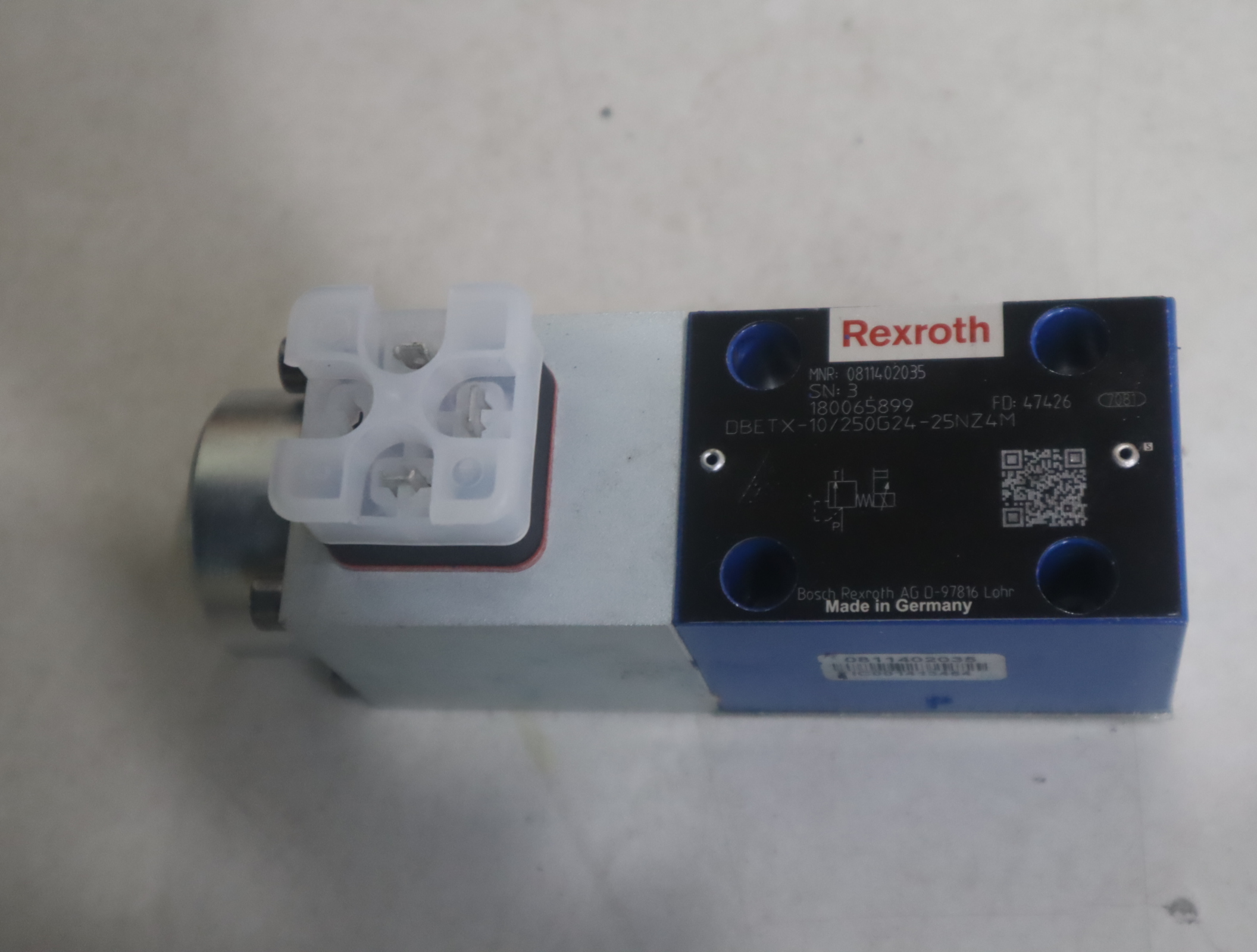 0811402035 DBETX-10/250G24-25NZ4M 德国力士乐REXROTH比例阀