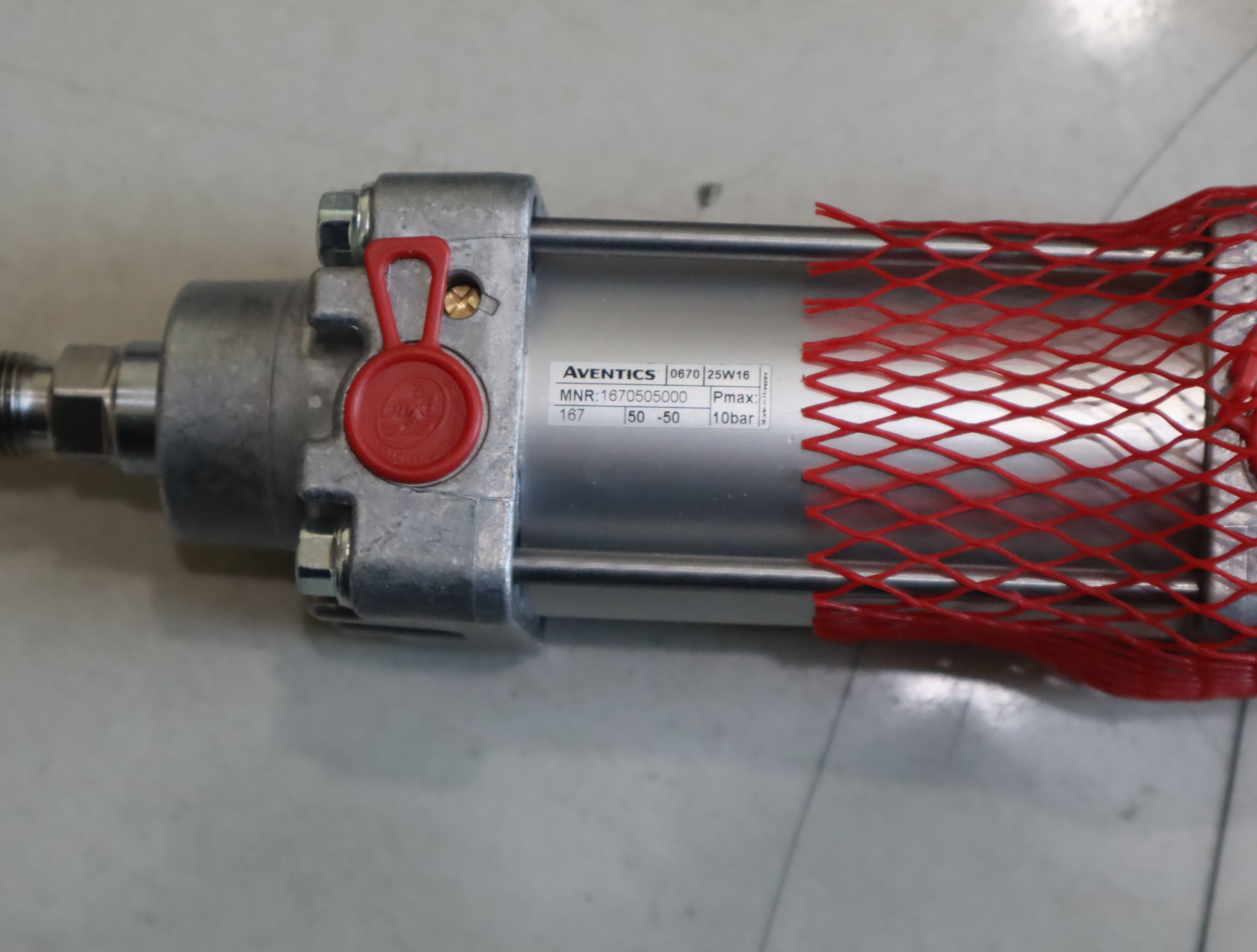 7 50-50  0670 德国安沃驰AVENTICS气缸