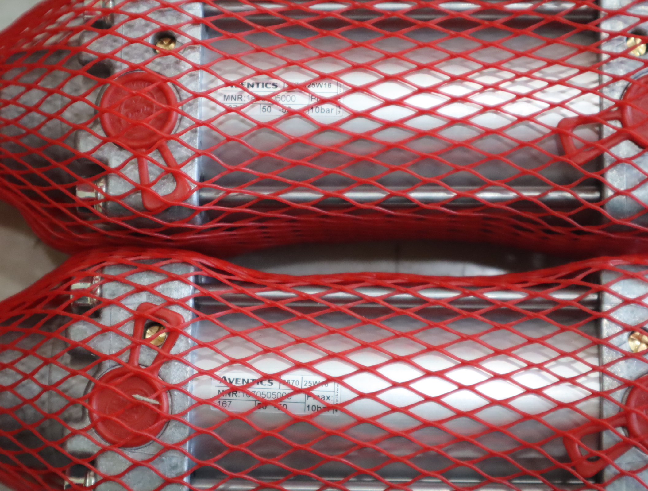 7 50-50  0670 德国安沃驰AVENTICS气缸