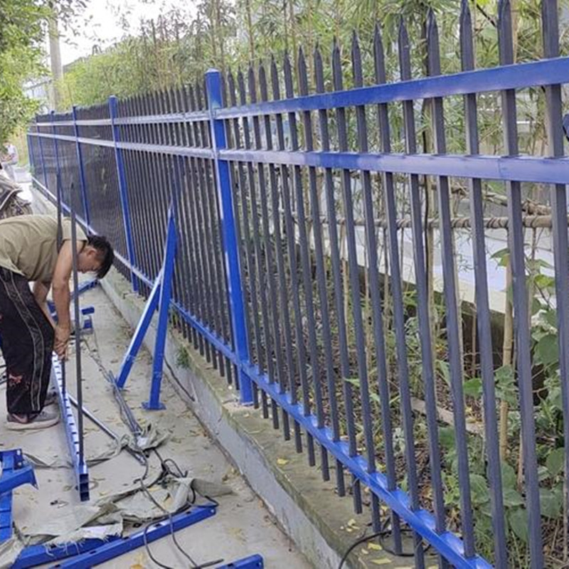 大学校园护栏网 农村庭院隔离围墙 专业定制 质量保障