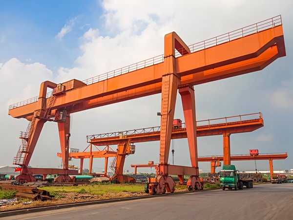 龙门吊出租厂家如何处理起重机常见故障