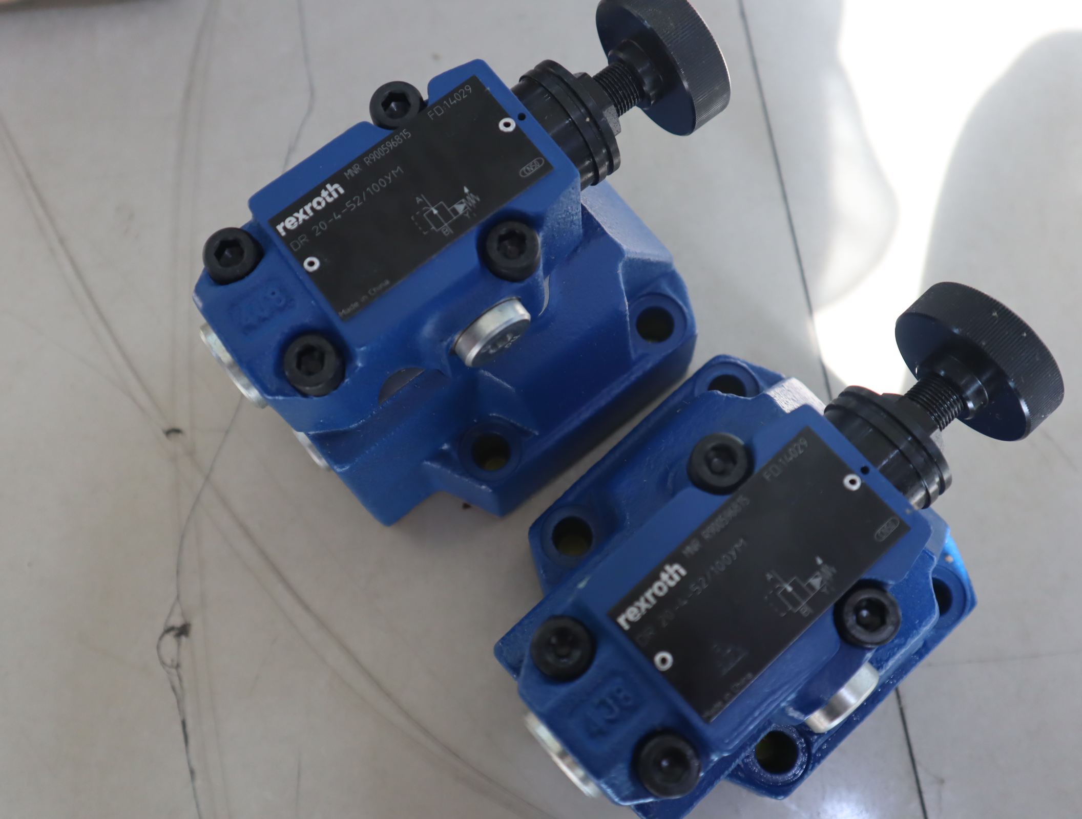 DR20-4-5X/100YM R900596815 DR20-4-52/100YM 力士乐REXROTH阀