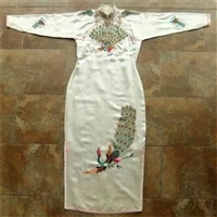 徐汇老短袖旗袍回收 老官服回收 民国绣花布料收购 本地商家