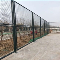 汕头 勾花护栏网 球场护栏 钢筋连接