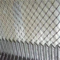 廊坊球场安全围栏 体育场隔离网 铁丝网