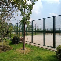 包头篮球场护栏网 运动场围栏 铁丝网