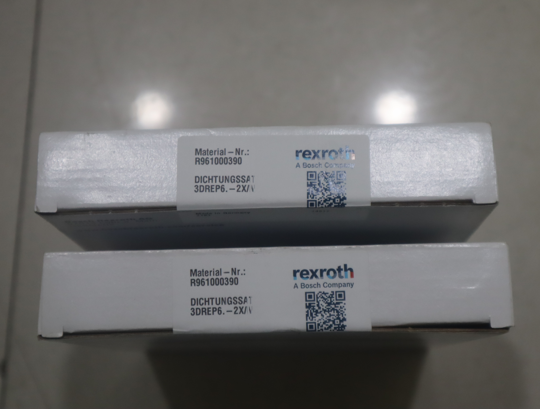 R961000491 4WRZ25-5X/7X/MR *HV 力士乐REXROTH比例阀密封套件