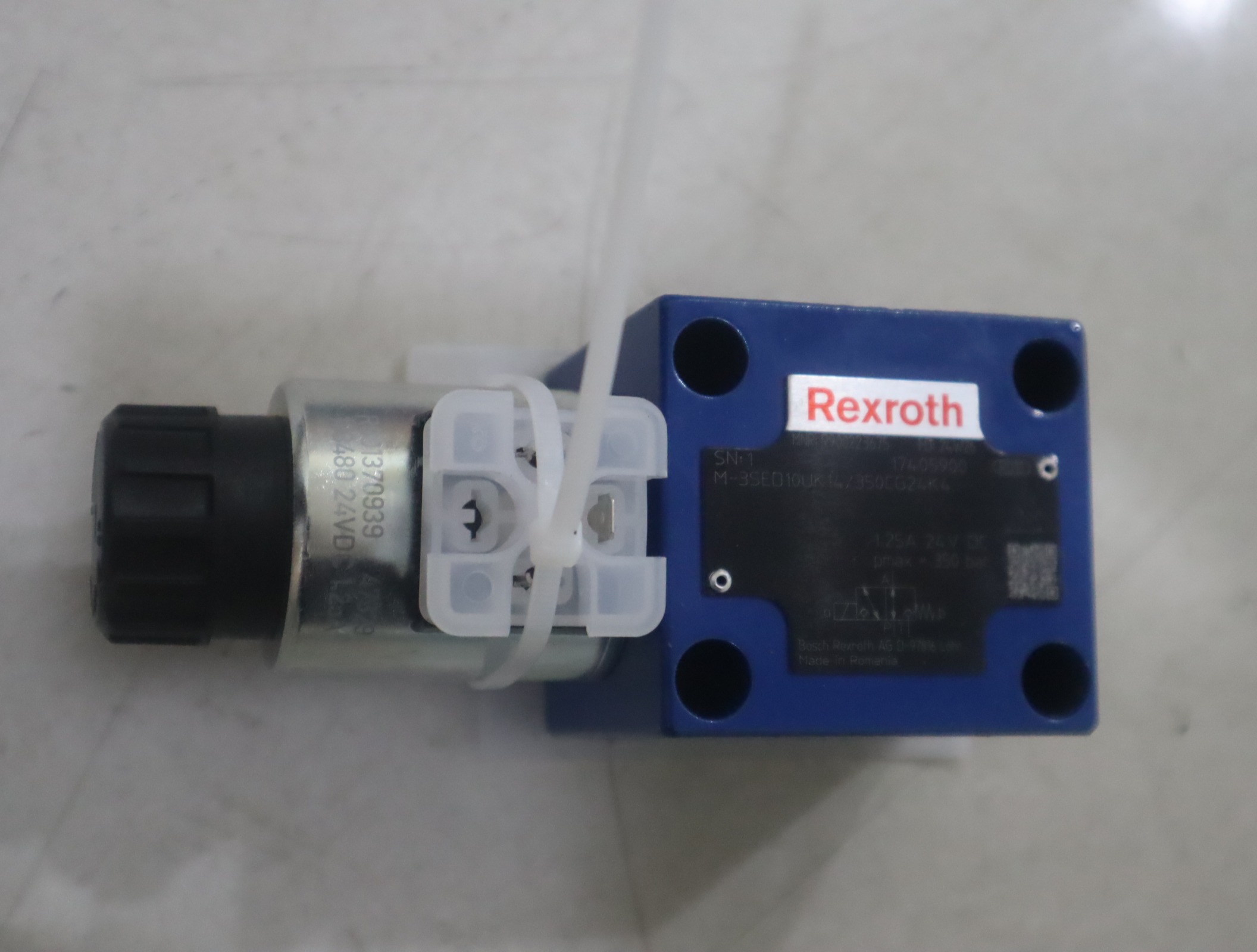M-3SED10UK1X/350CG24K4 R900223675 德国力士乐REXROTH电磁球阀