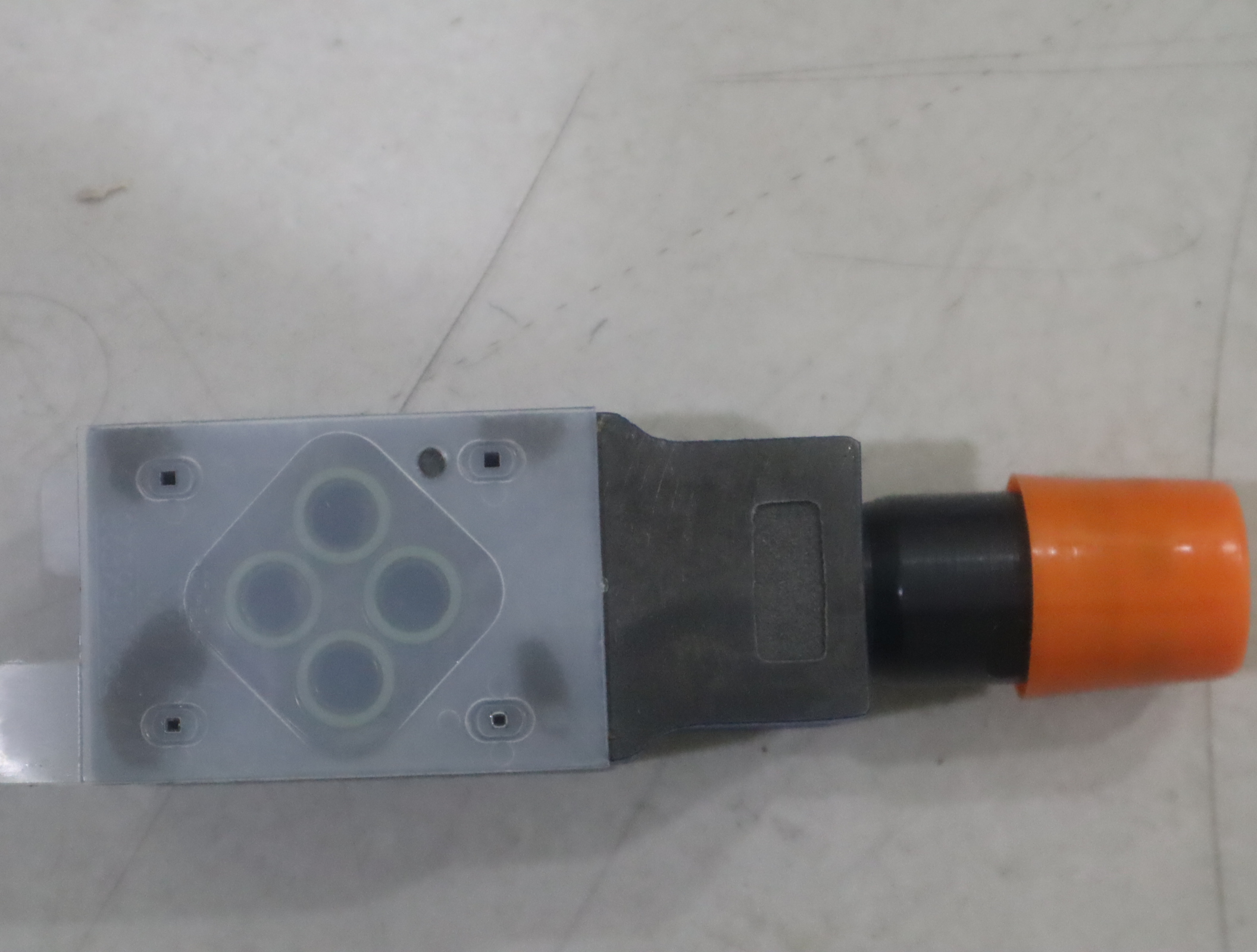 ZDB6VB2-42/315V R900409896 ZDB6VB2-4X/315V 力士乐REXROTH阀