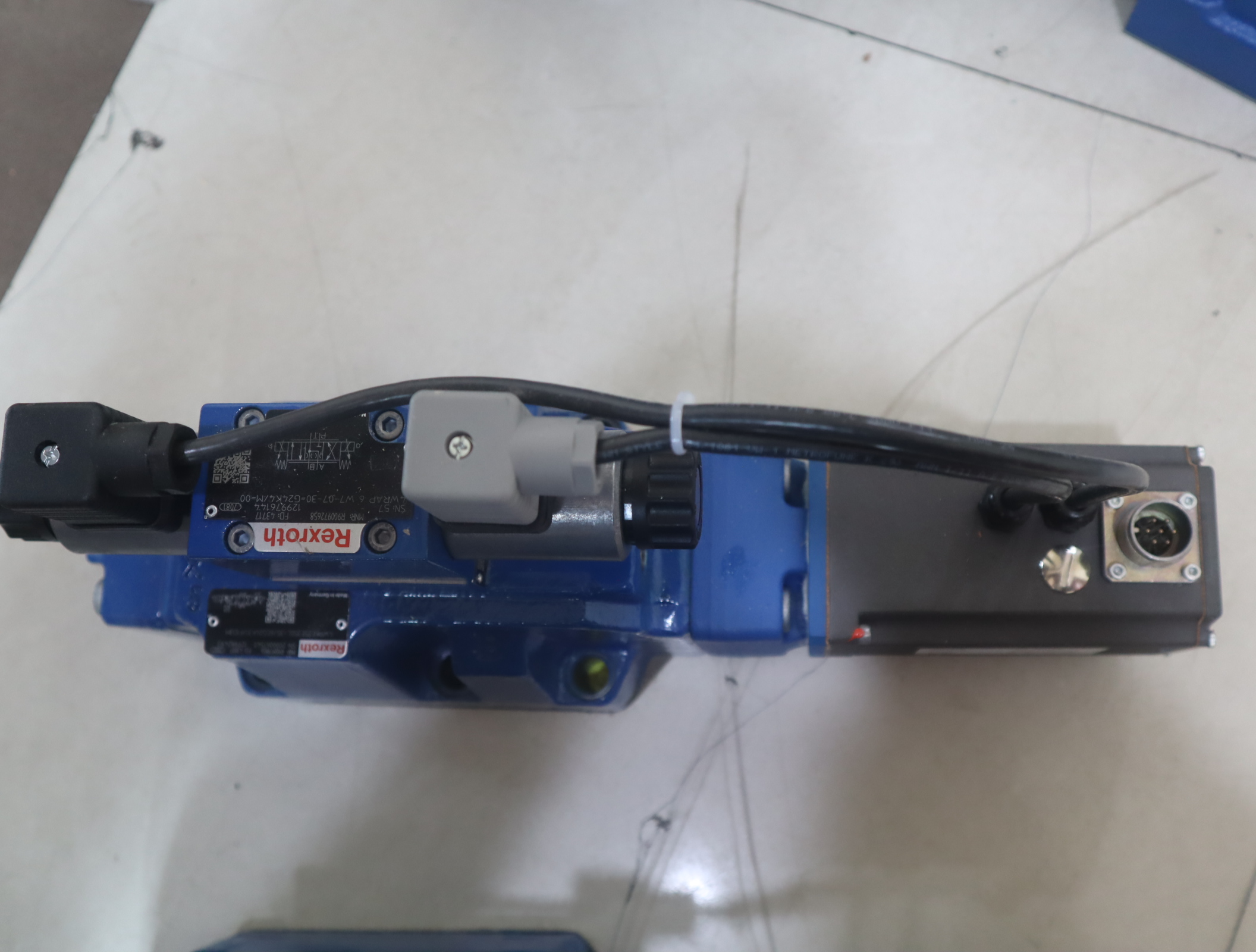 4WRAP6W7-07-30-G24K4/M-00 R900972658 德国力士乐REXROTH先导阀