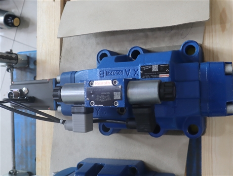 4WRKE32E600L-3X/6EG24K31/F1D3M R900245364 力士乐REXROTH比例阀