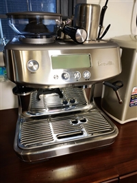 Breville铂富咖啡机维修咖啡机不通电