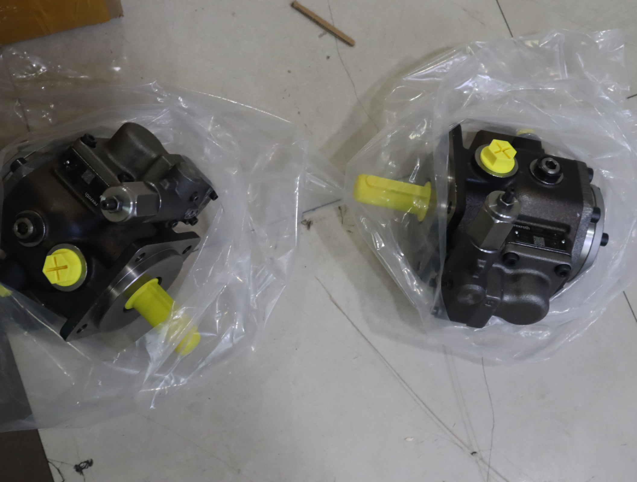 PV7-1A/16-20RE01MC0-16 R900580382 力士乐泵