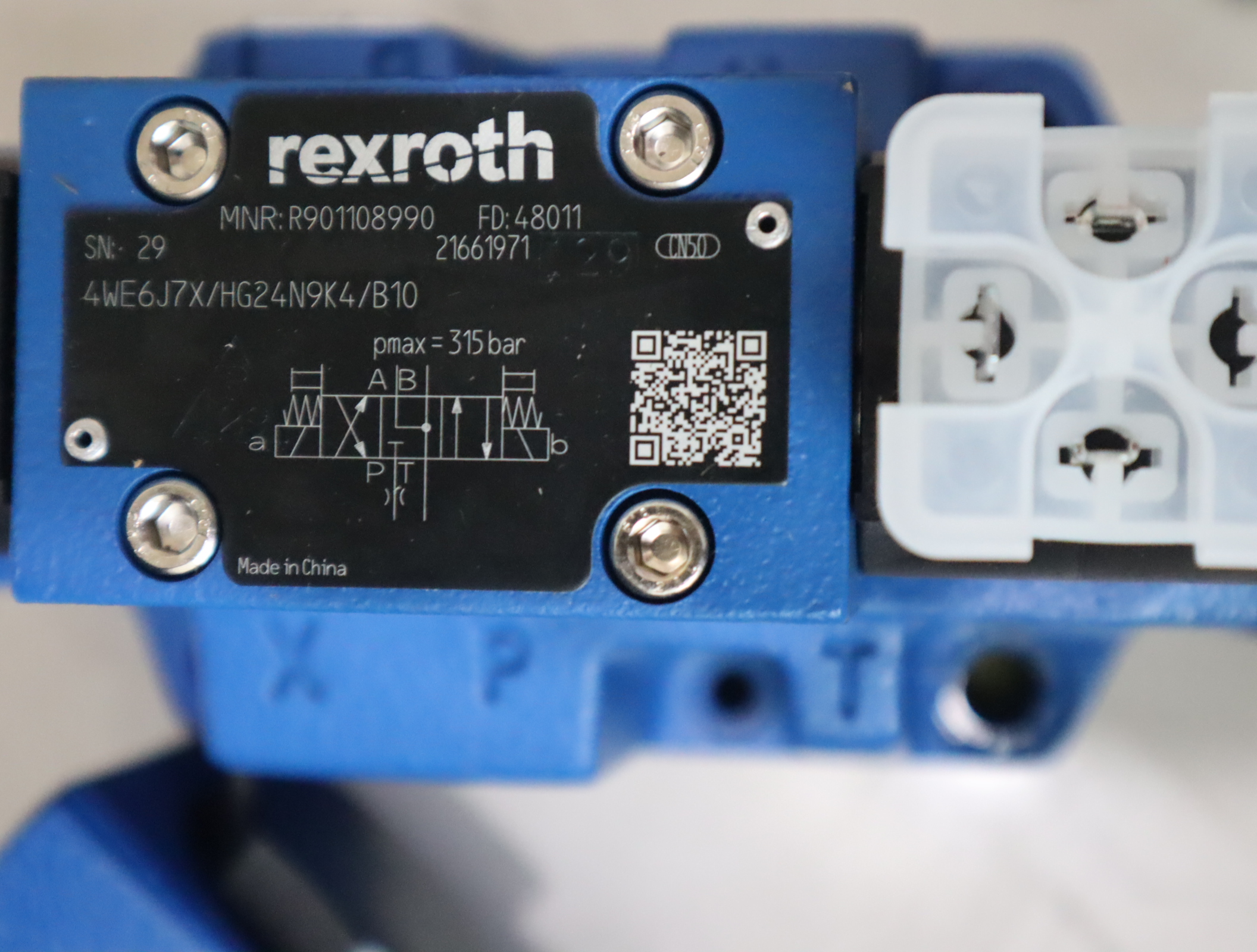 4WE6J7X/HG24N9K4/B10 R901108990 德国力士乐REXROTH电磁阀