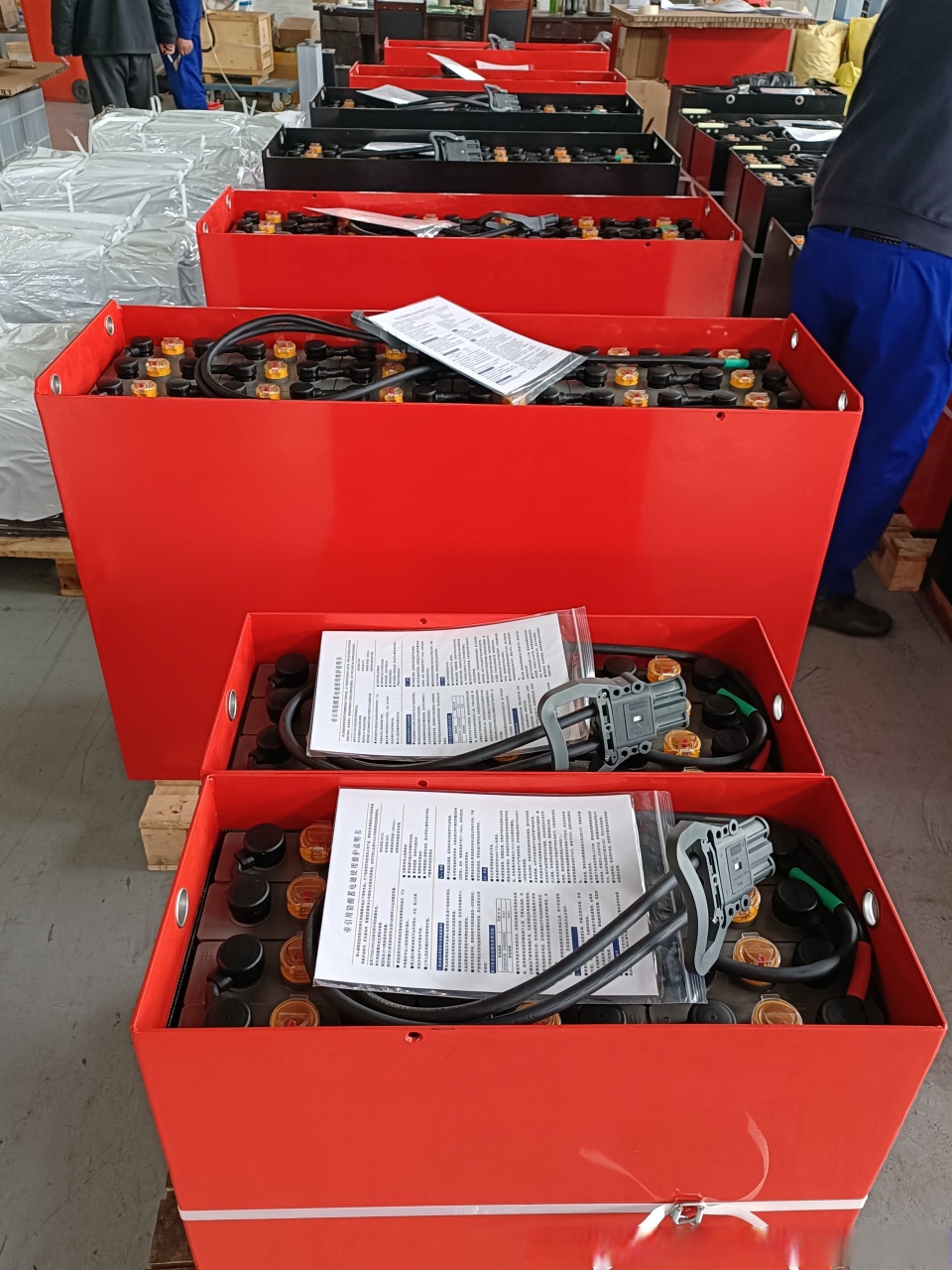 松 江 区 磷酸铁锂电池回收 收购电动汽车底盘电池 逐一进行分类拆解